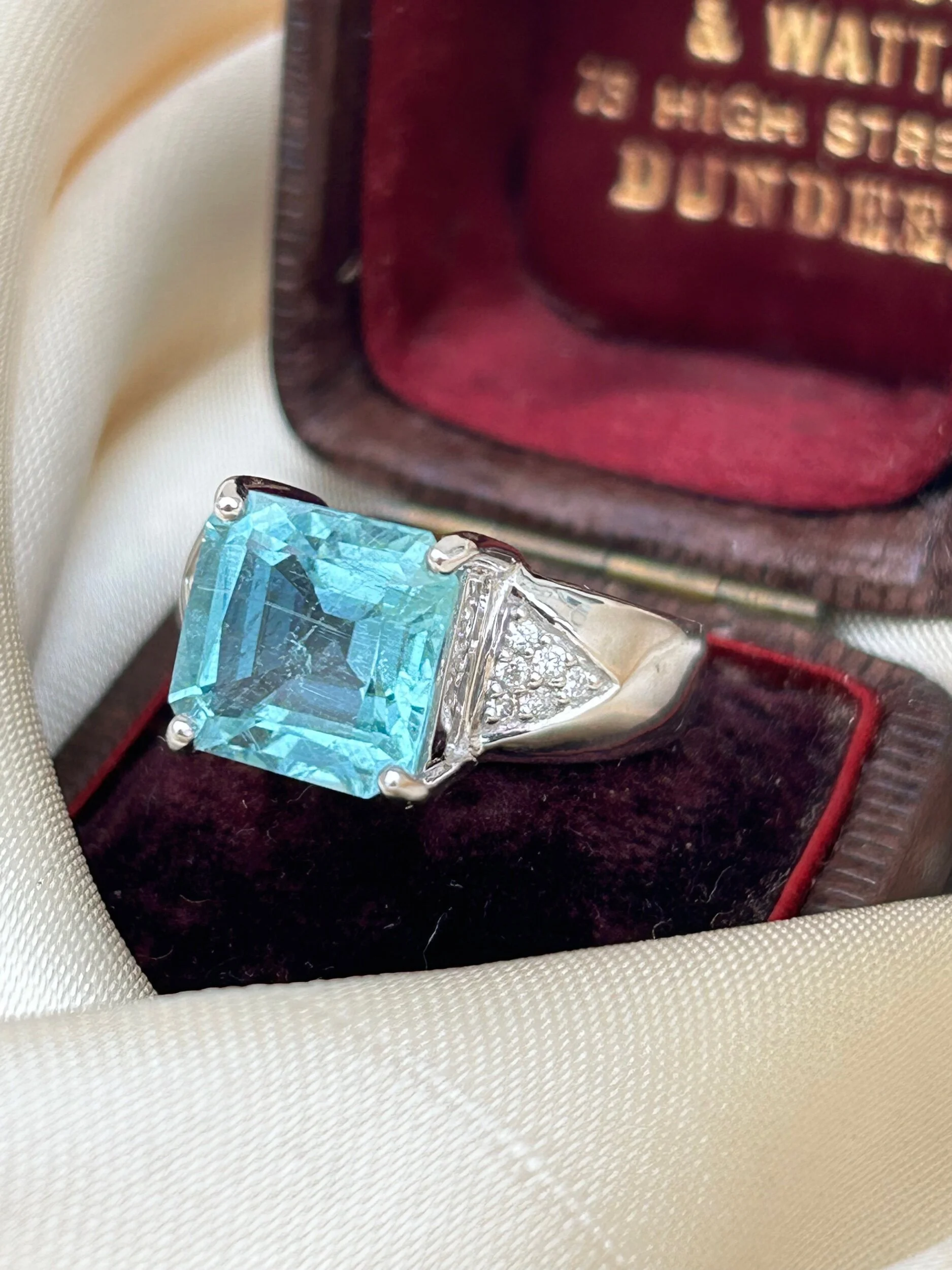 3B60AF43-C540-40CE-8334-806C1E42997A