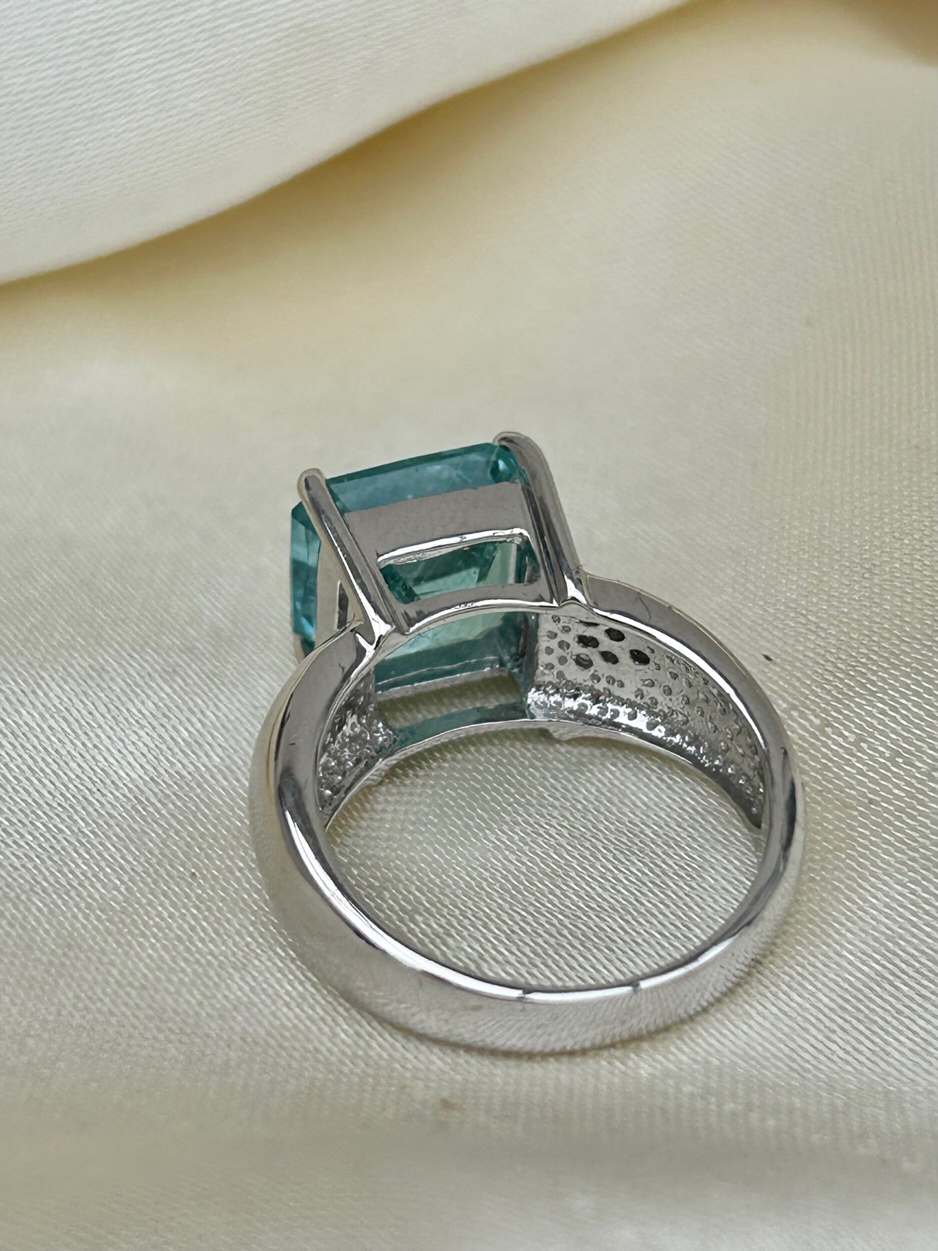 173C39F9-9630-4EDA-BB95-A03DF104A142