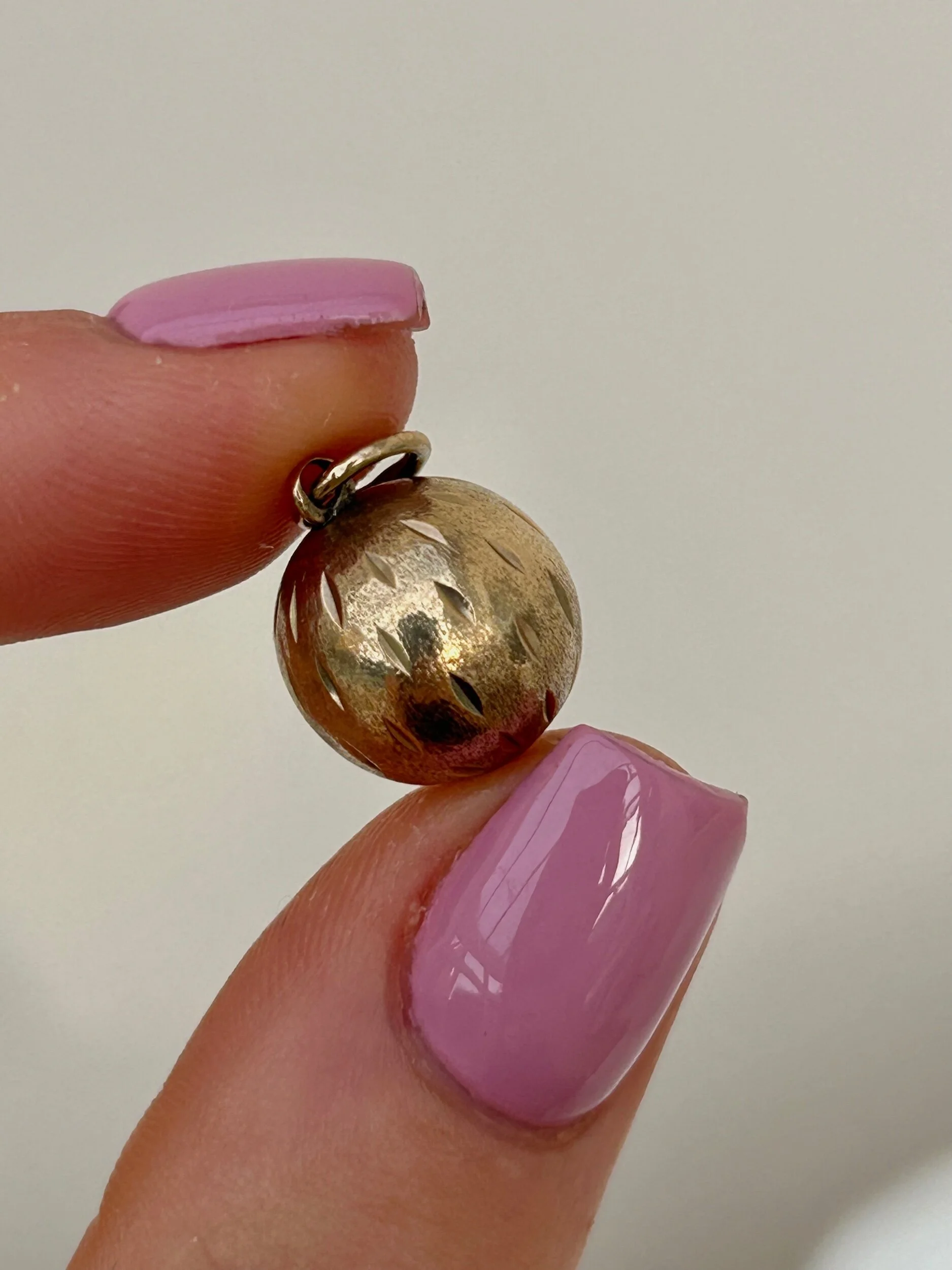 785E4977-3C2B-41A7-AF91-D2E9687B3AAA