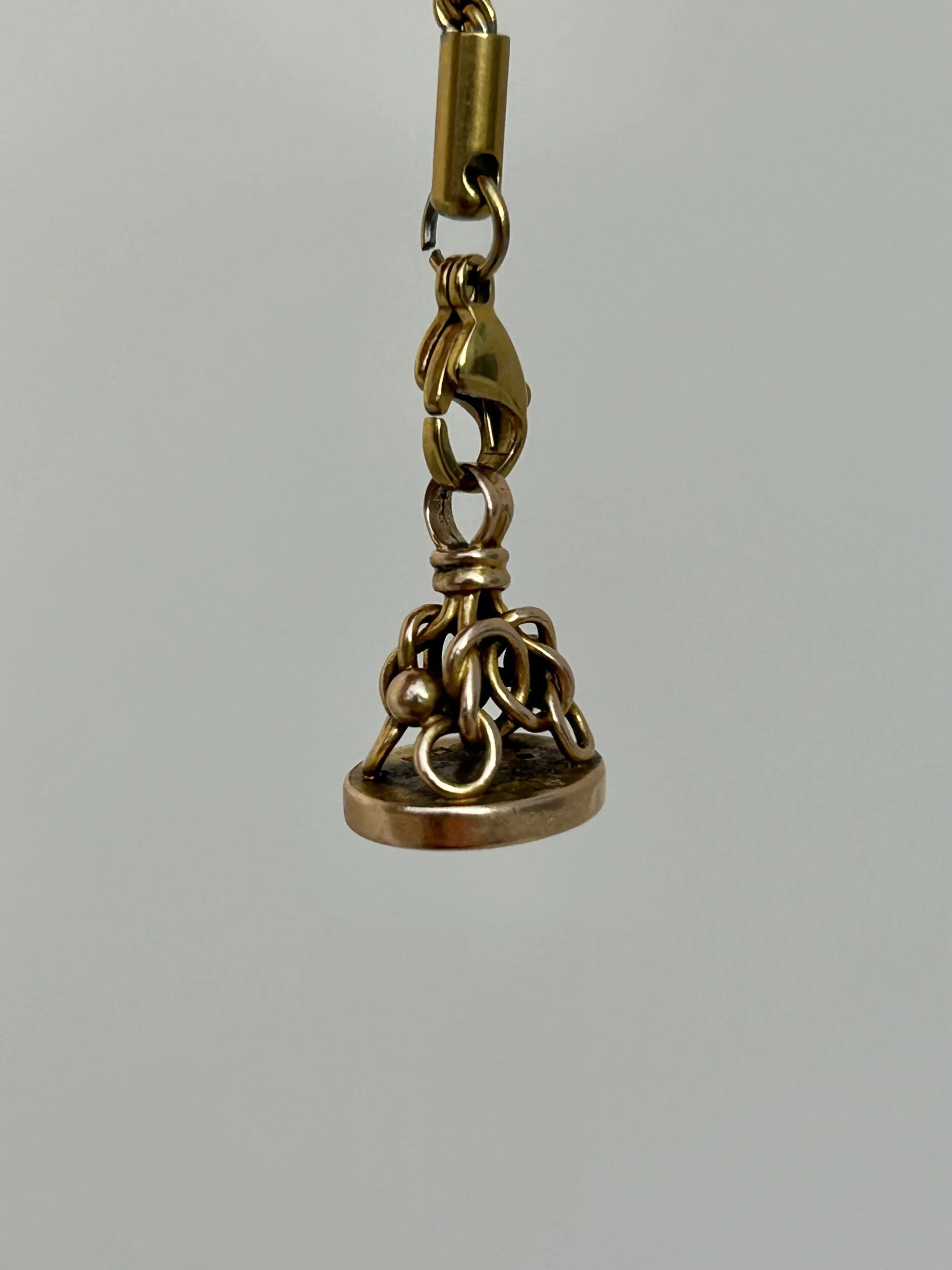 EE5D9645-644F-4FB2-814C-EEFBECD20057