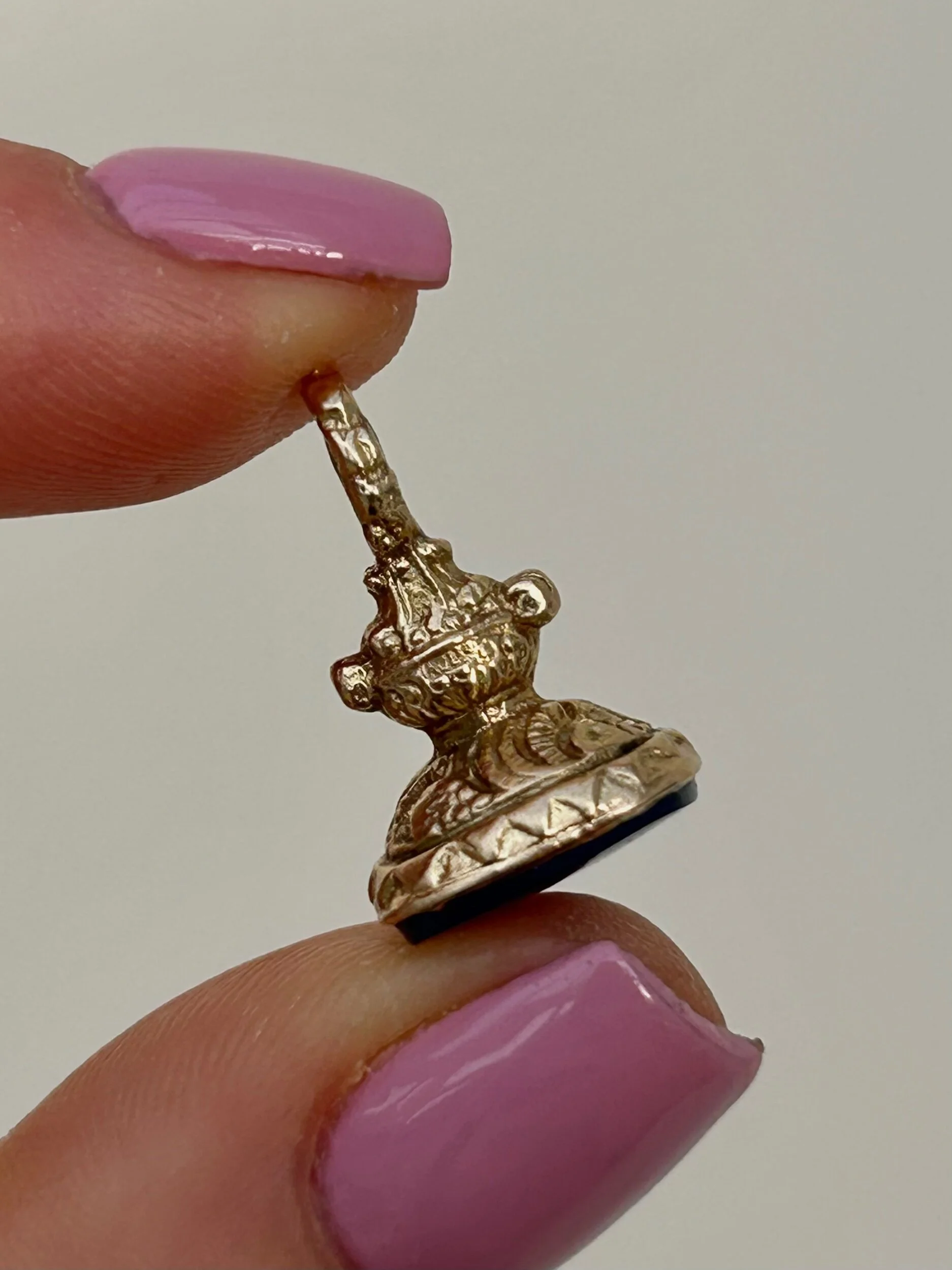 7252418A-F5A2-49DA-8B4E-649D991AD2B7