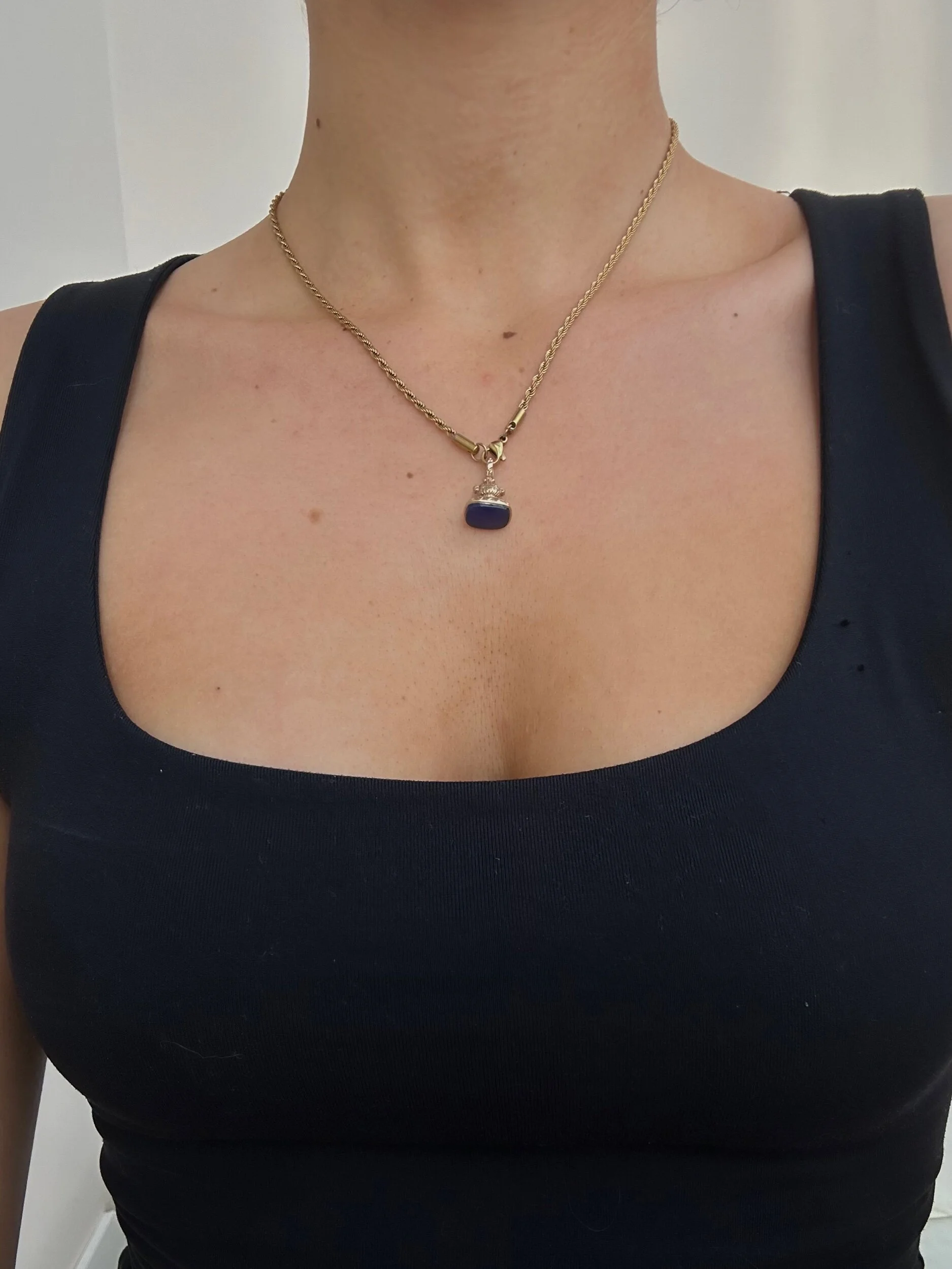 77778483-20DF-4819-B29B-BF04A47C883D