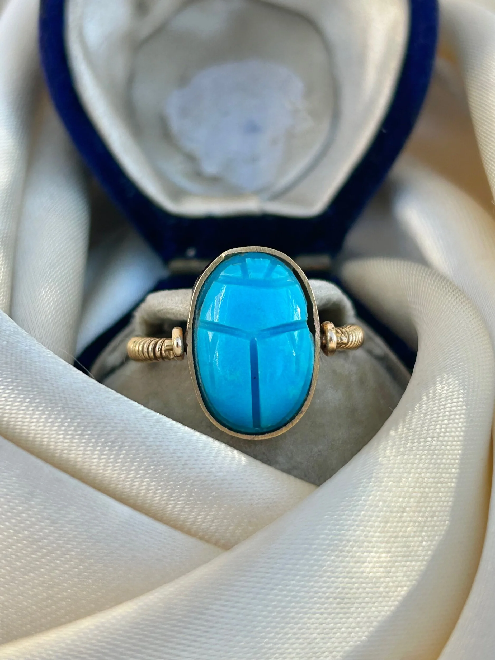 7C327B4C-1FD7-499E-B1DB-8EC730EC195A