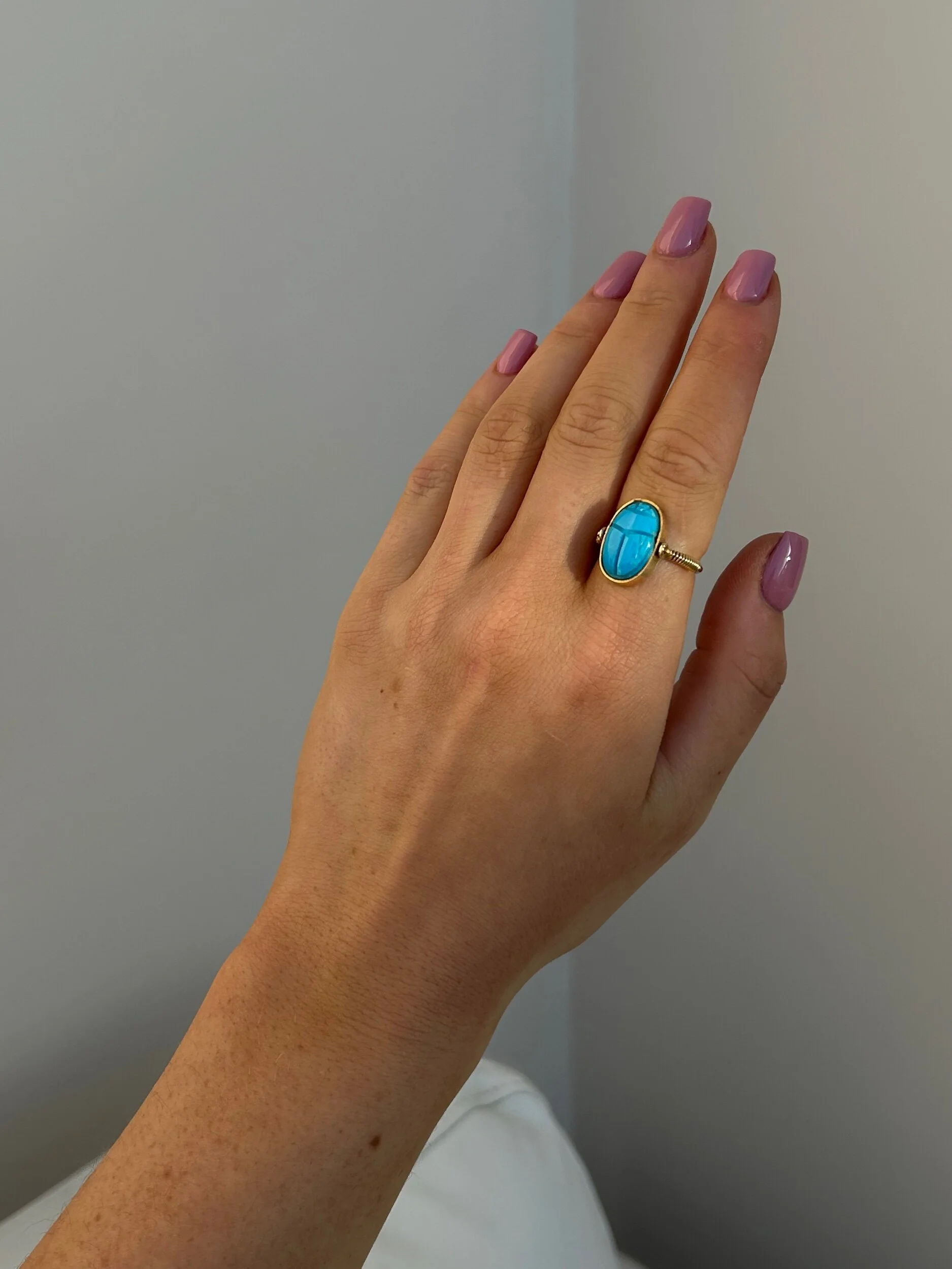 E1C3D736-112F-4300-86F8-42951FBD6E33