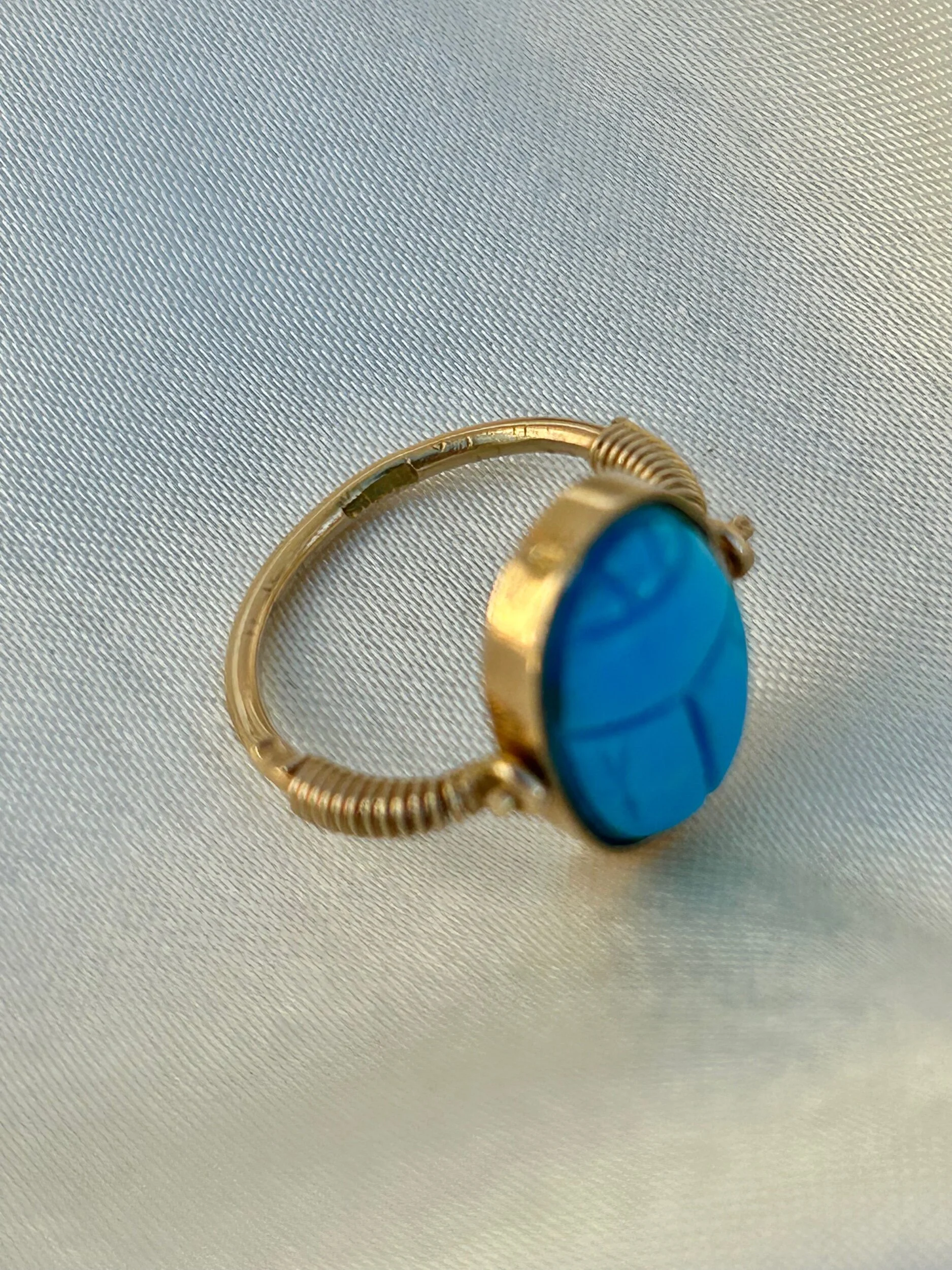 A4B19754-F09F-49DC-8F2C-F4A0A9D052EE