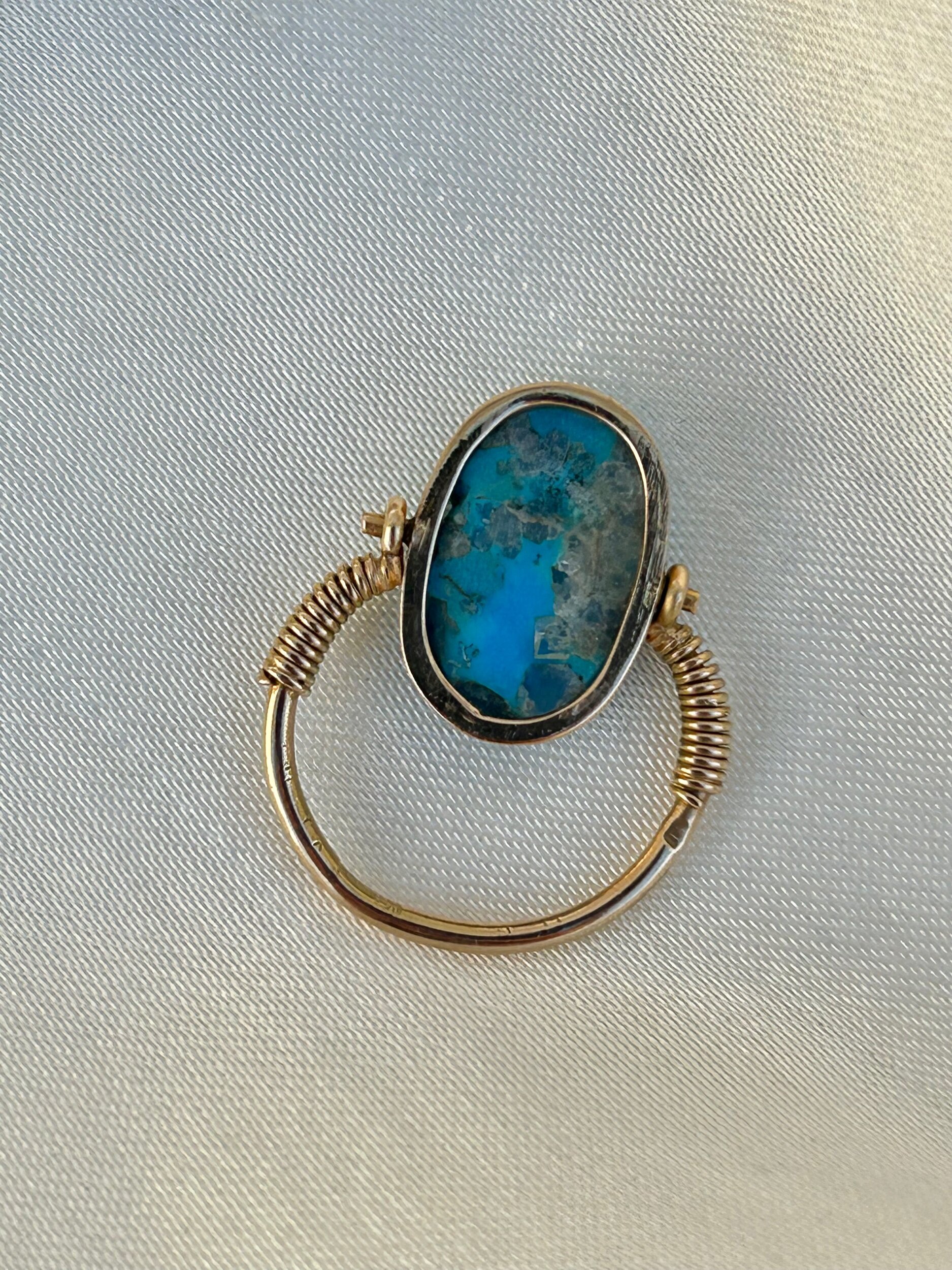 CF000A4B-DD2D-46CB-B599-6E4E8BB8CD36