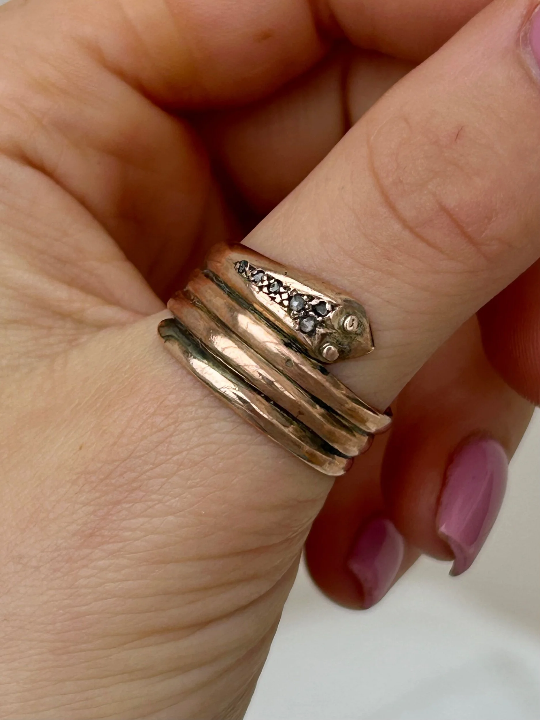 5728E23A-D0EB-40FD-90C5-A65AA196098E