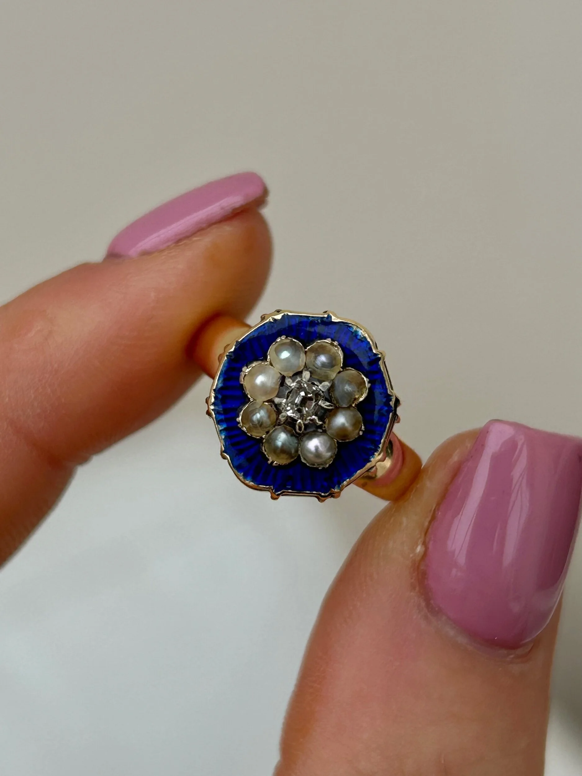 348A7D28-45AE-4973-8AC4-E41F34AD8322