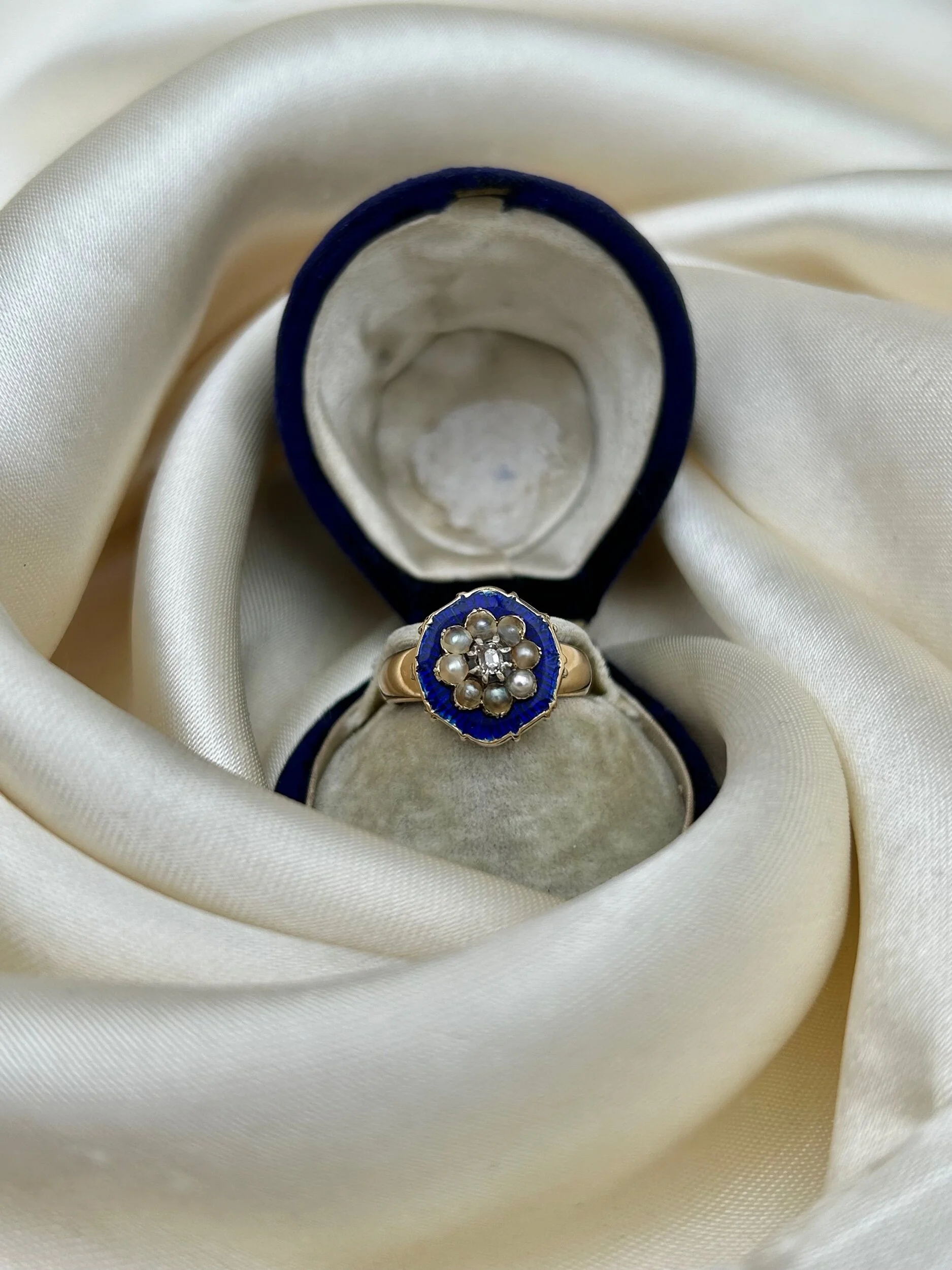 D30D3E8C-77FB-4F71-8AFE-8ABA4EDD8C2B