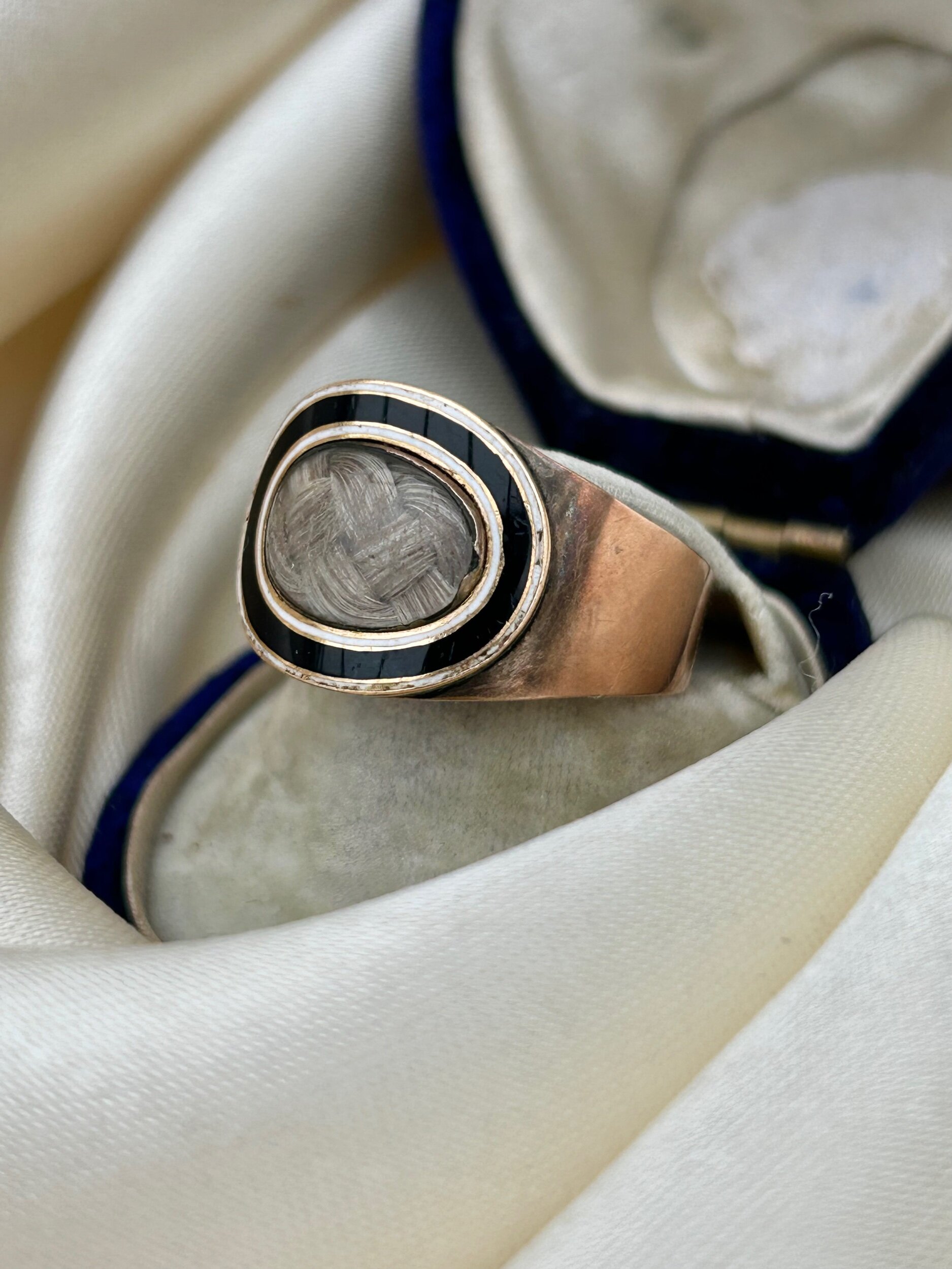 6675BAB9-6CFA-4338-BF99-50338910ECE4