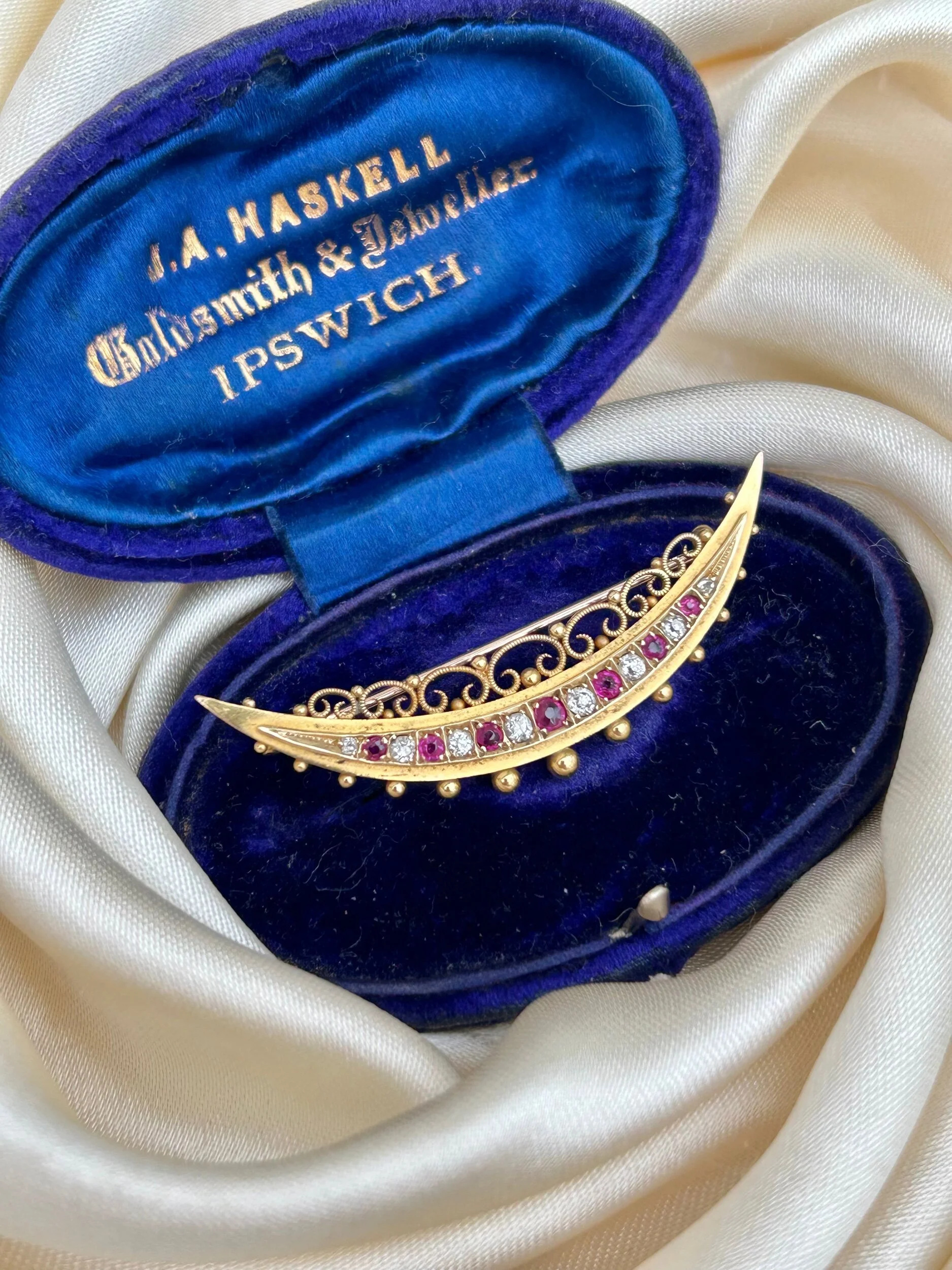 41C372D3-9D9C-4D3E-A863-EC9E6C19EF65