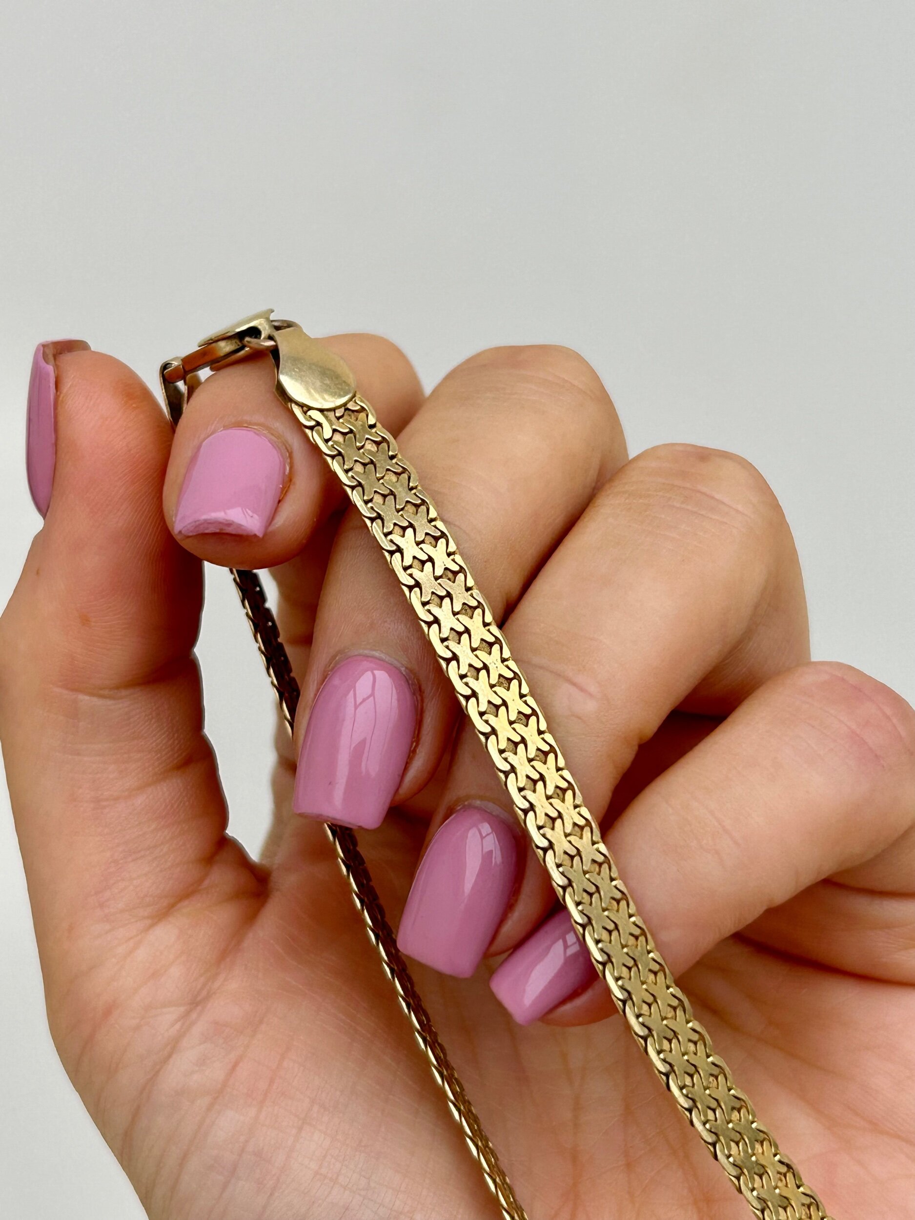 B08261C0-27E8-42E6-978E-0152E355CE84