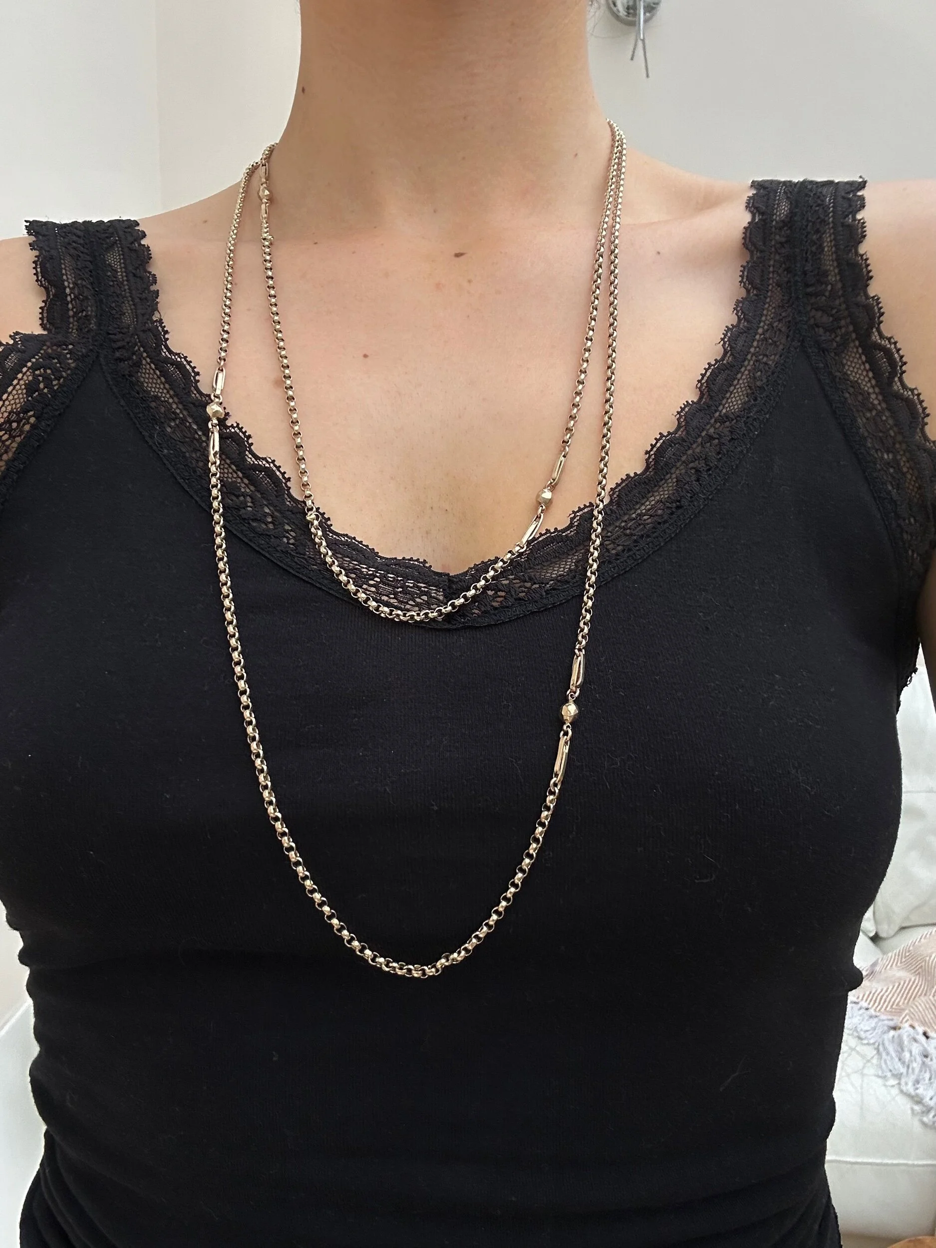 47257DEB-5C44-4B64-9E3D-CD8702228083