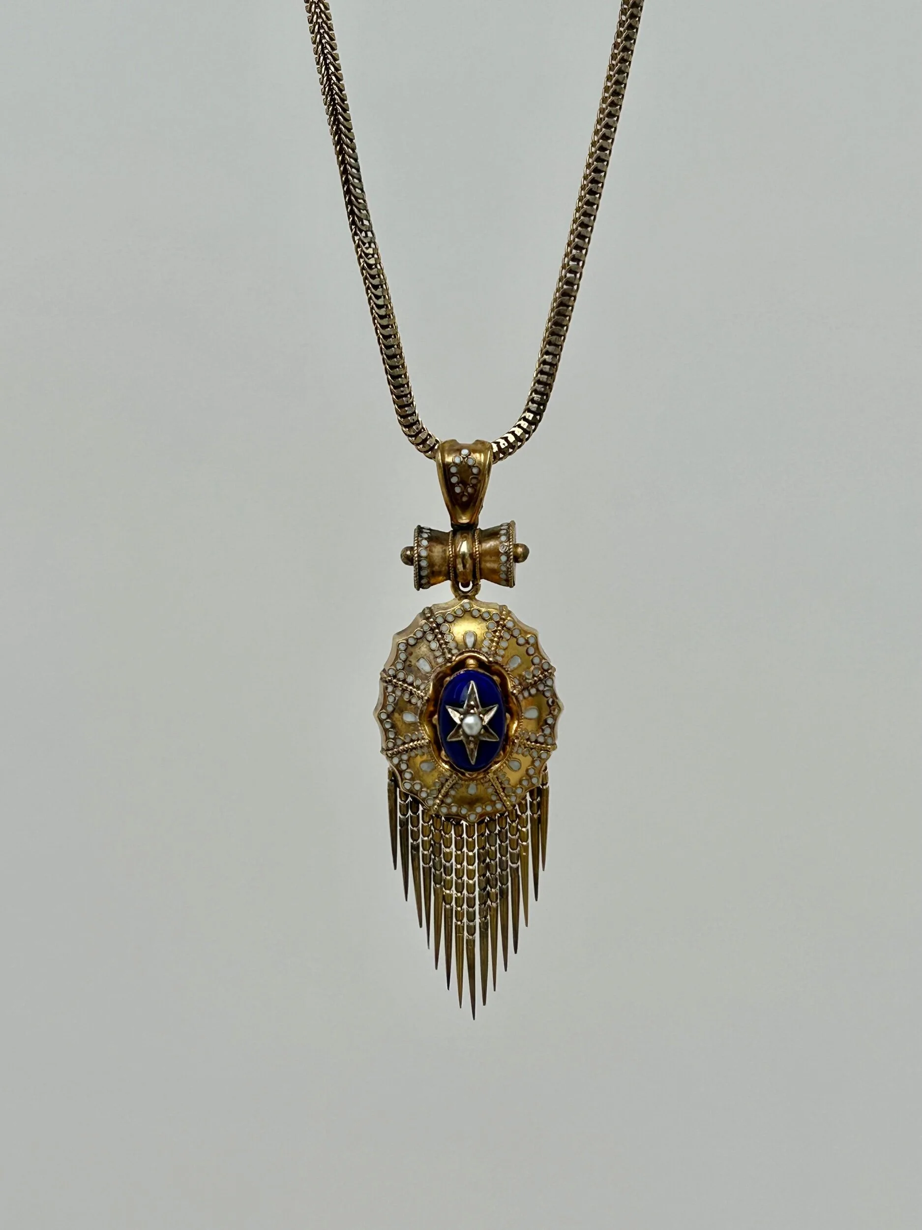 C99C4152-16C7-43C8-BCCD-7F2A70F6BF11