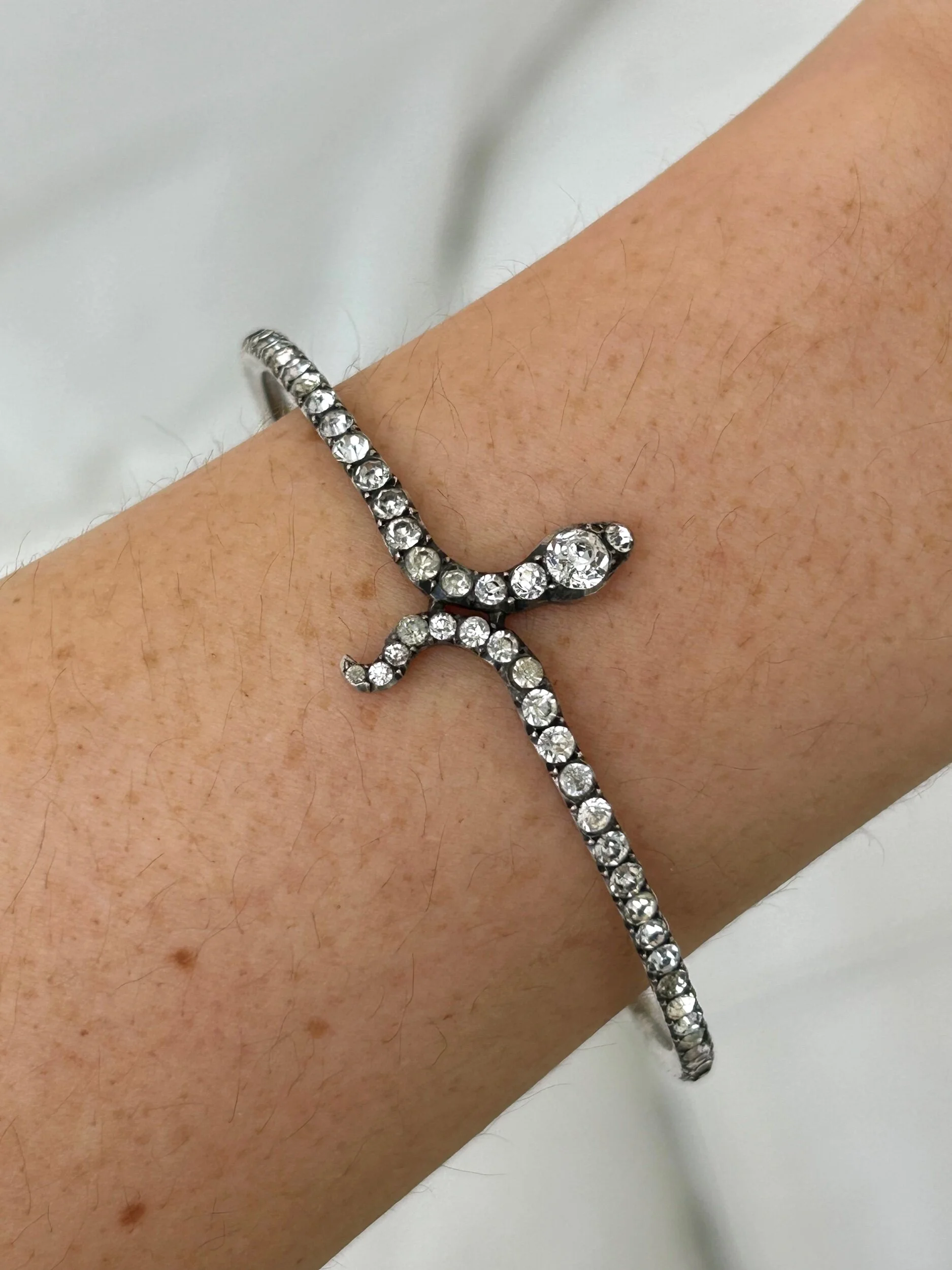 4581417F-369D-4B51-9AA2-1FB50CB92F88