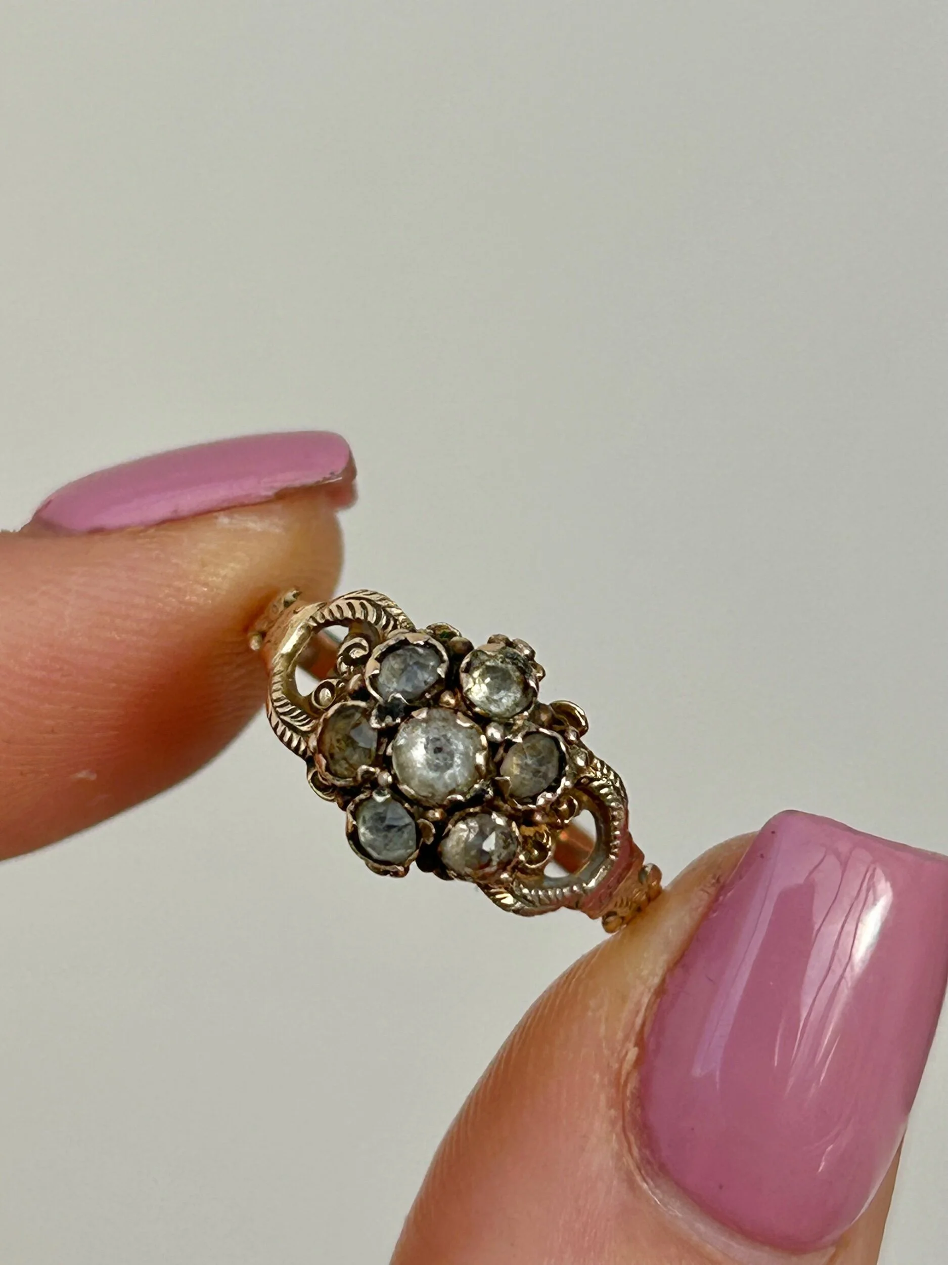 66F5E887-82DC-482D-BC49-4FE47981320C