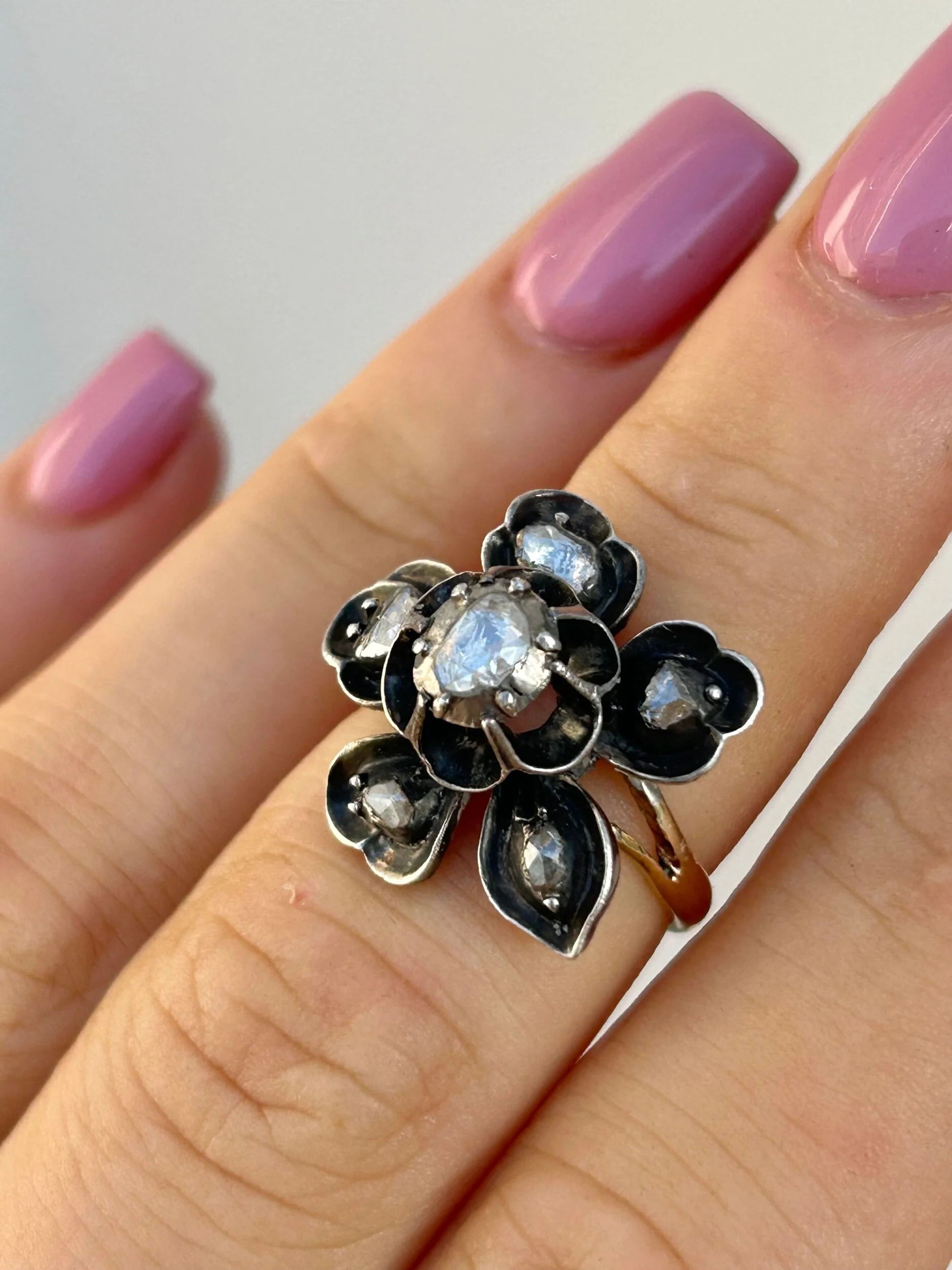 F52CBF09-4171-432E-99D8-B93F8AF001F8