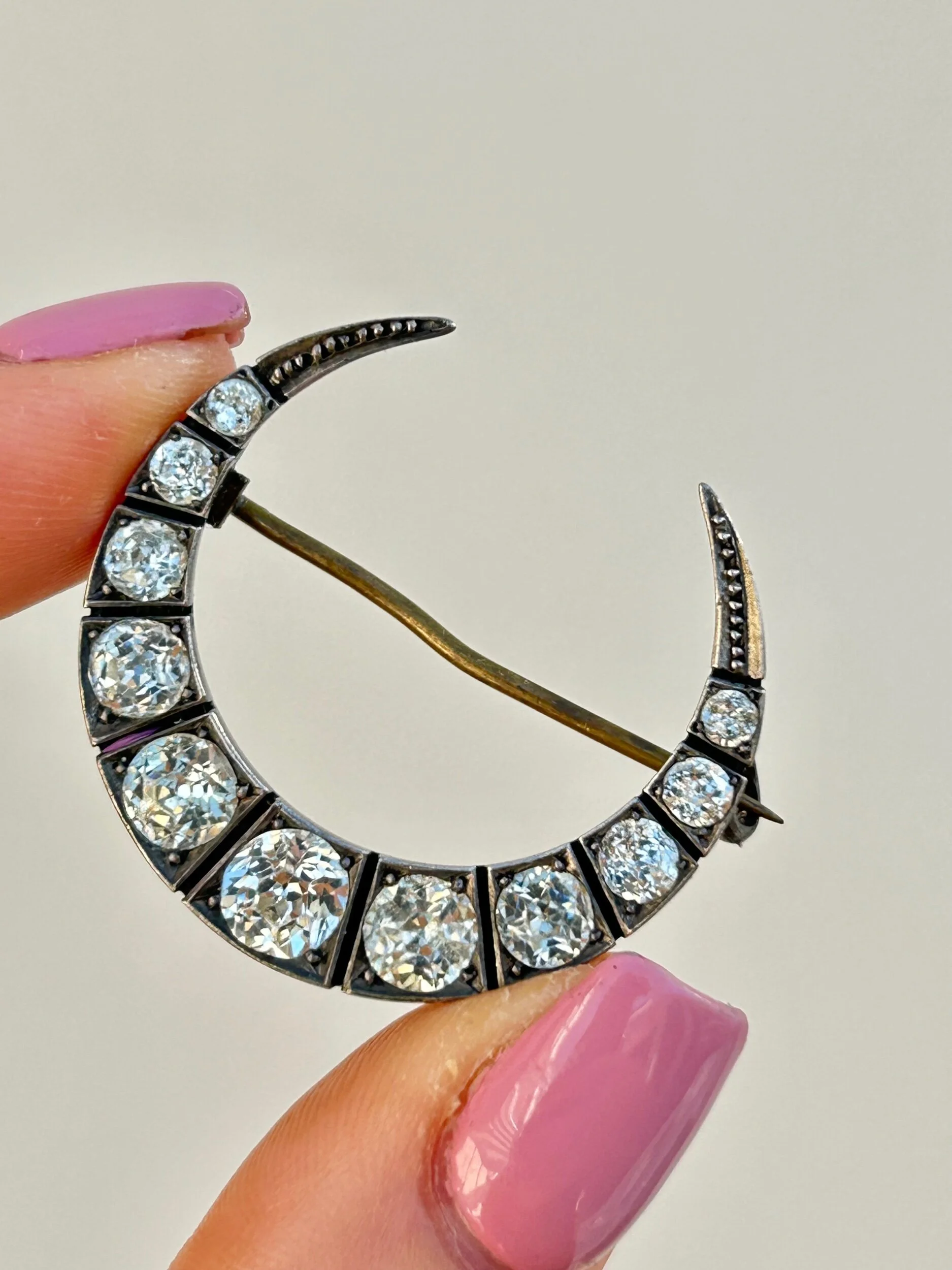 B95DF07E-7964-4976-8A62-F22BDB09E069