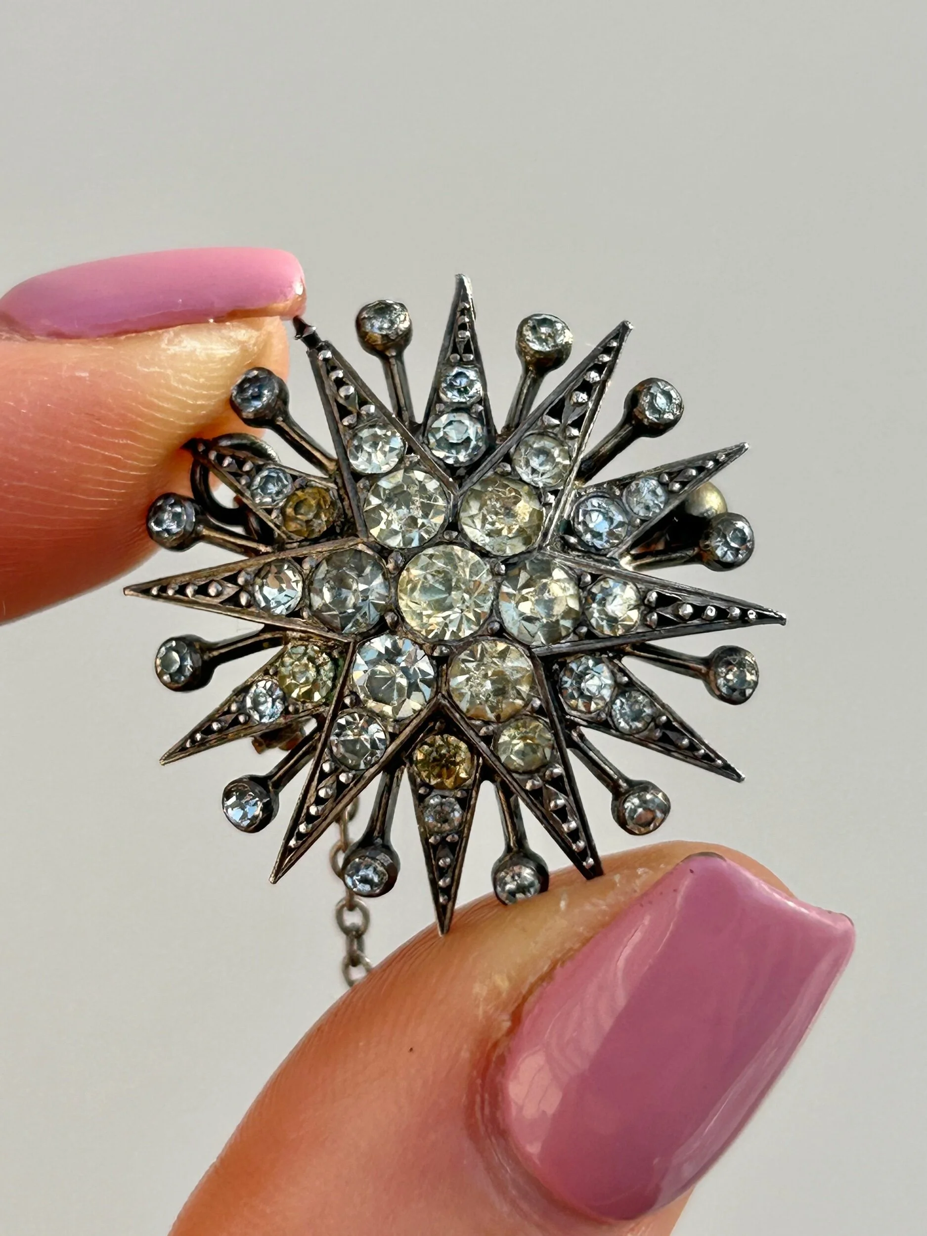 C6C19752-DC68-473F-870E-C704326007ED