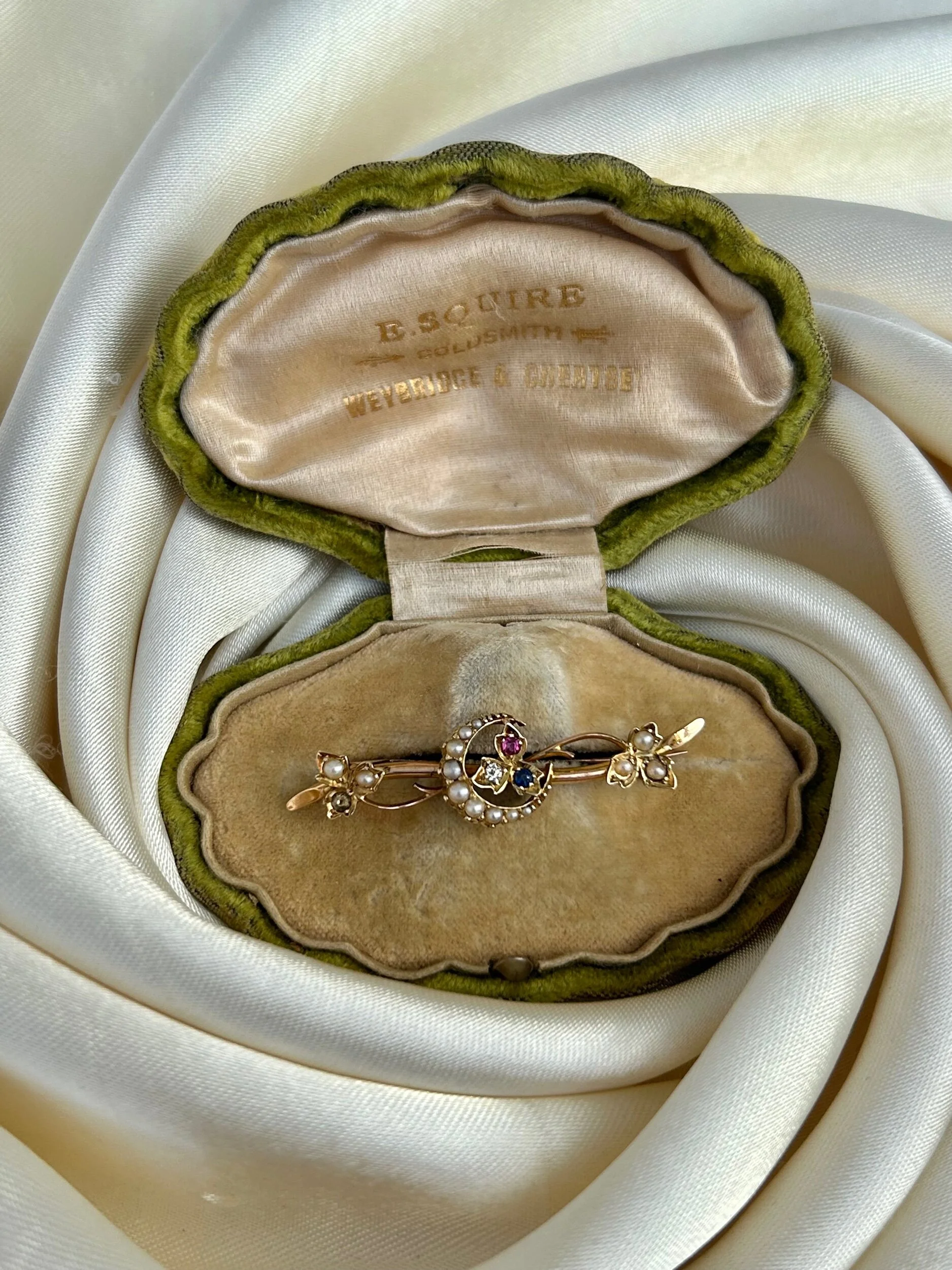 B06BC22A-6E6D-441E-8D43-5F02E4980E6D