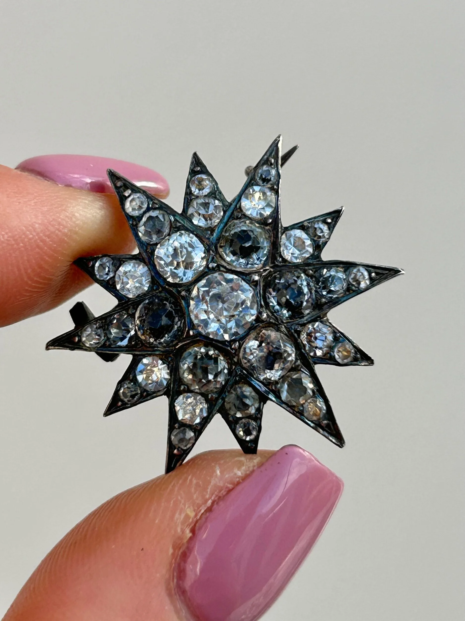 53D03E29-0BFC-47E3-8E9F-2C8CED8CE552