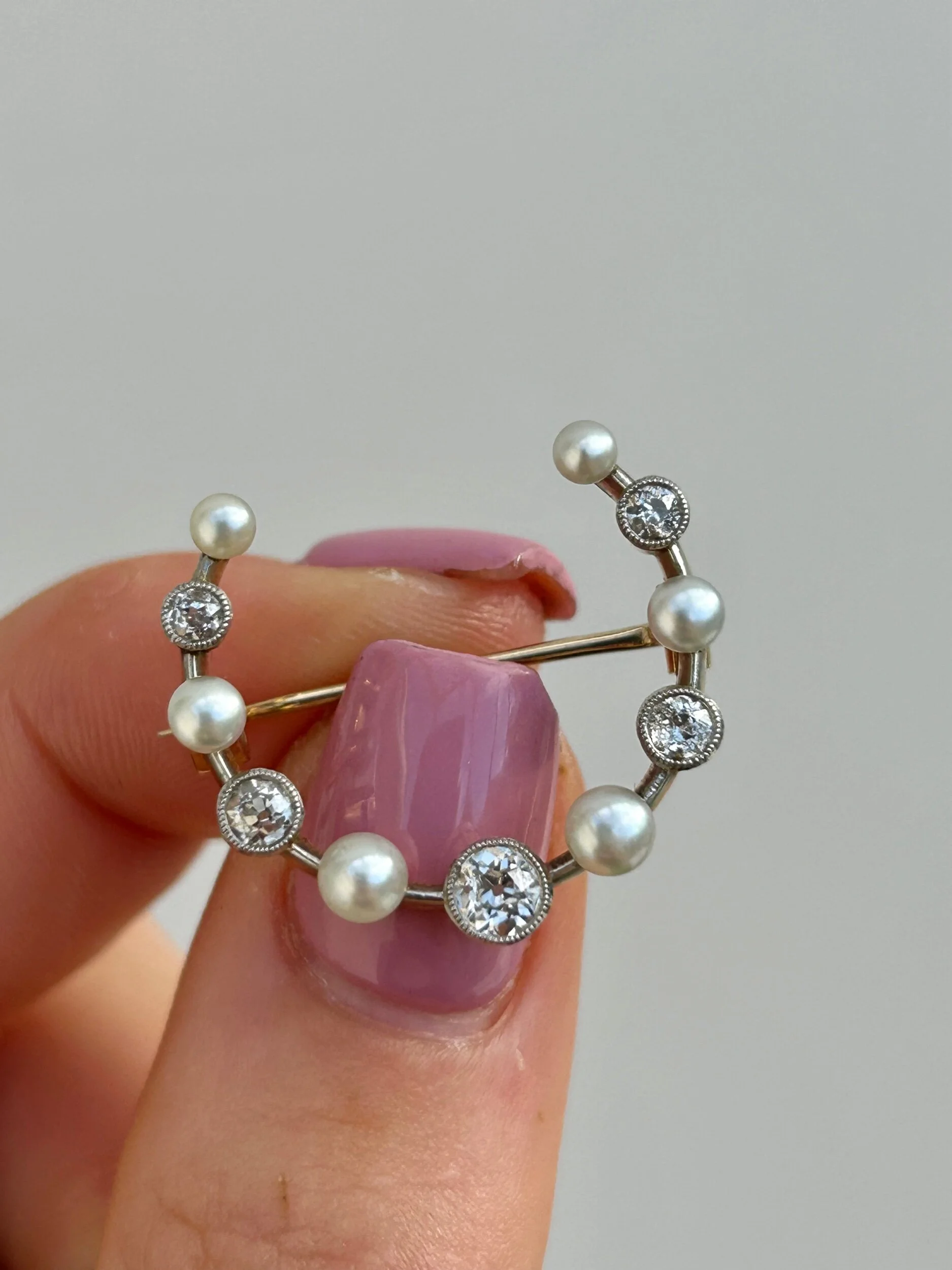 C40108DE-C583-4D68-A5A6-0EACA05AD87E