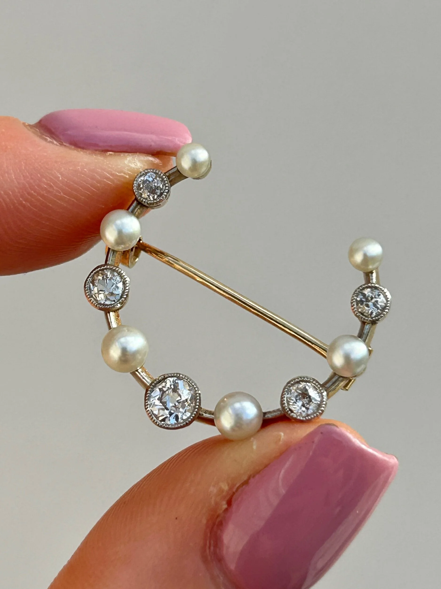 5C0814E0-7B91-4411-A93A-1537B69CCC49