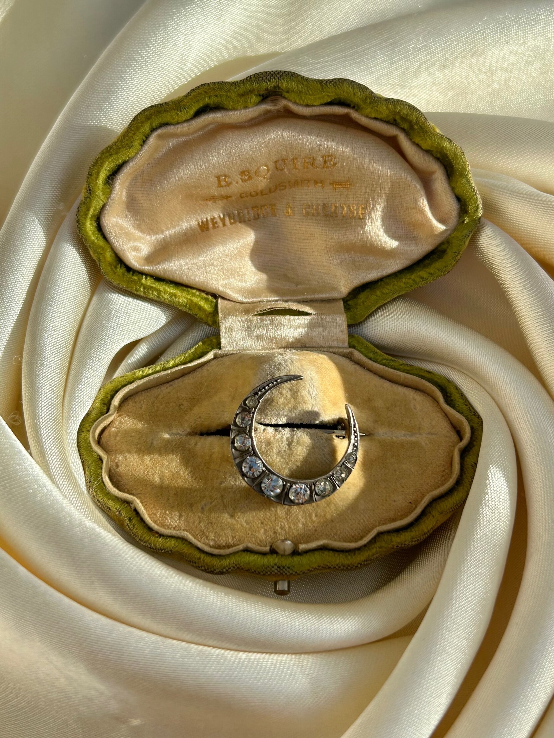 E488B52D-EEED-4130-8A57-B30D993A9D81