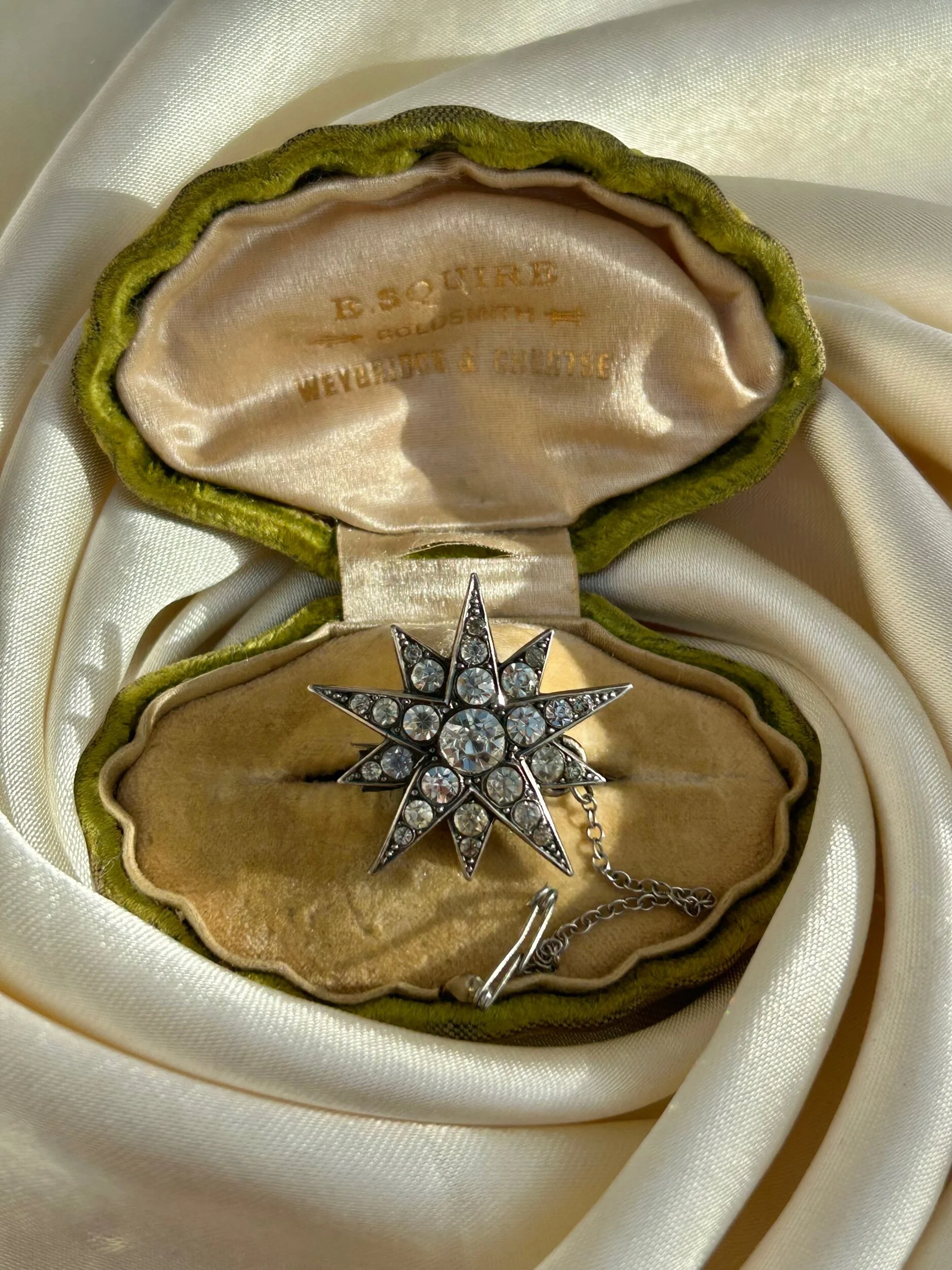 3B50F57F-AD5F-4DC2-83DA-B7C0F374677E