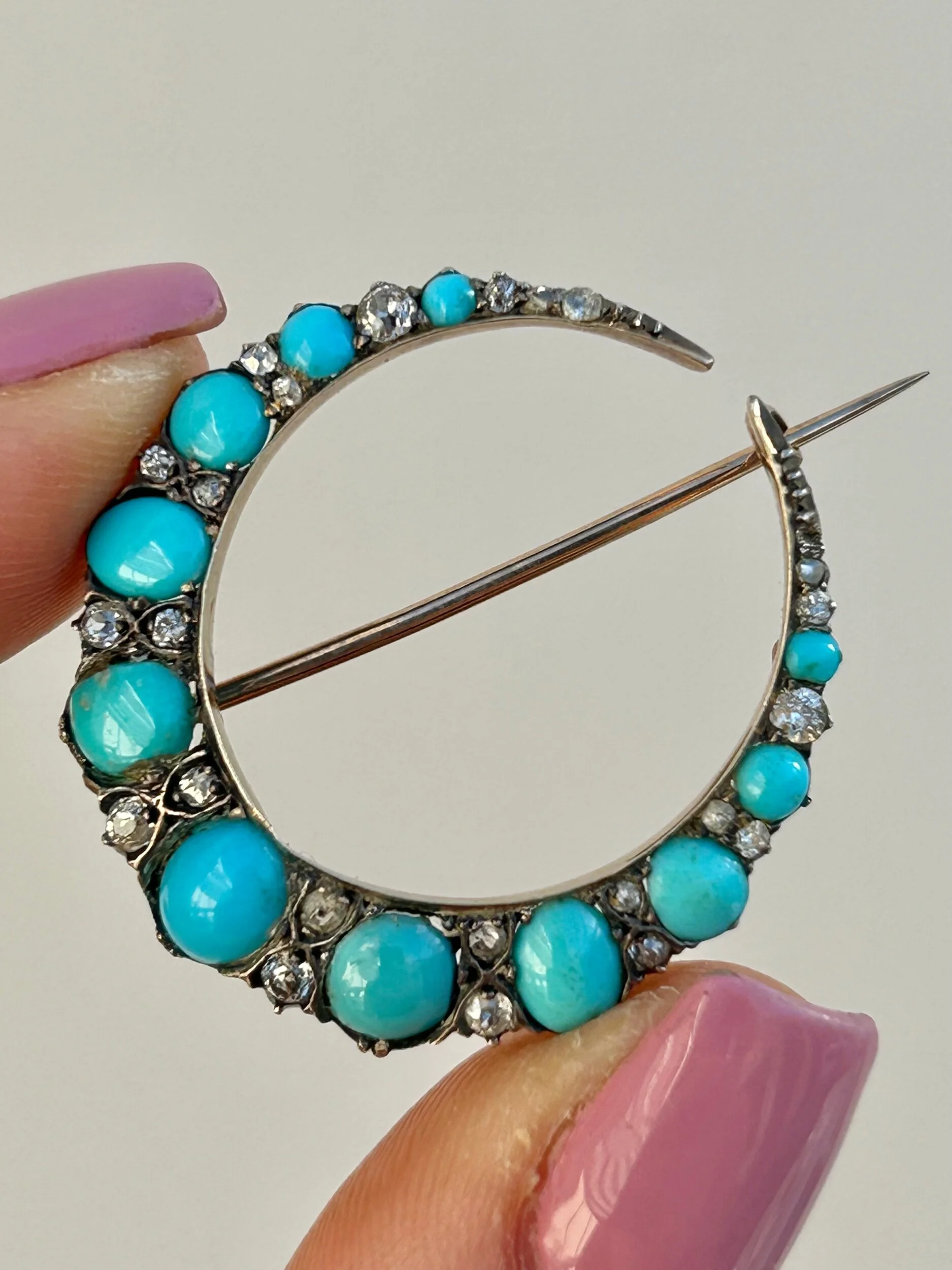 AA1F60AB-372A-40B7-B36B-96262EB6D41E