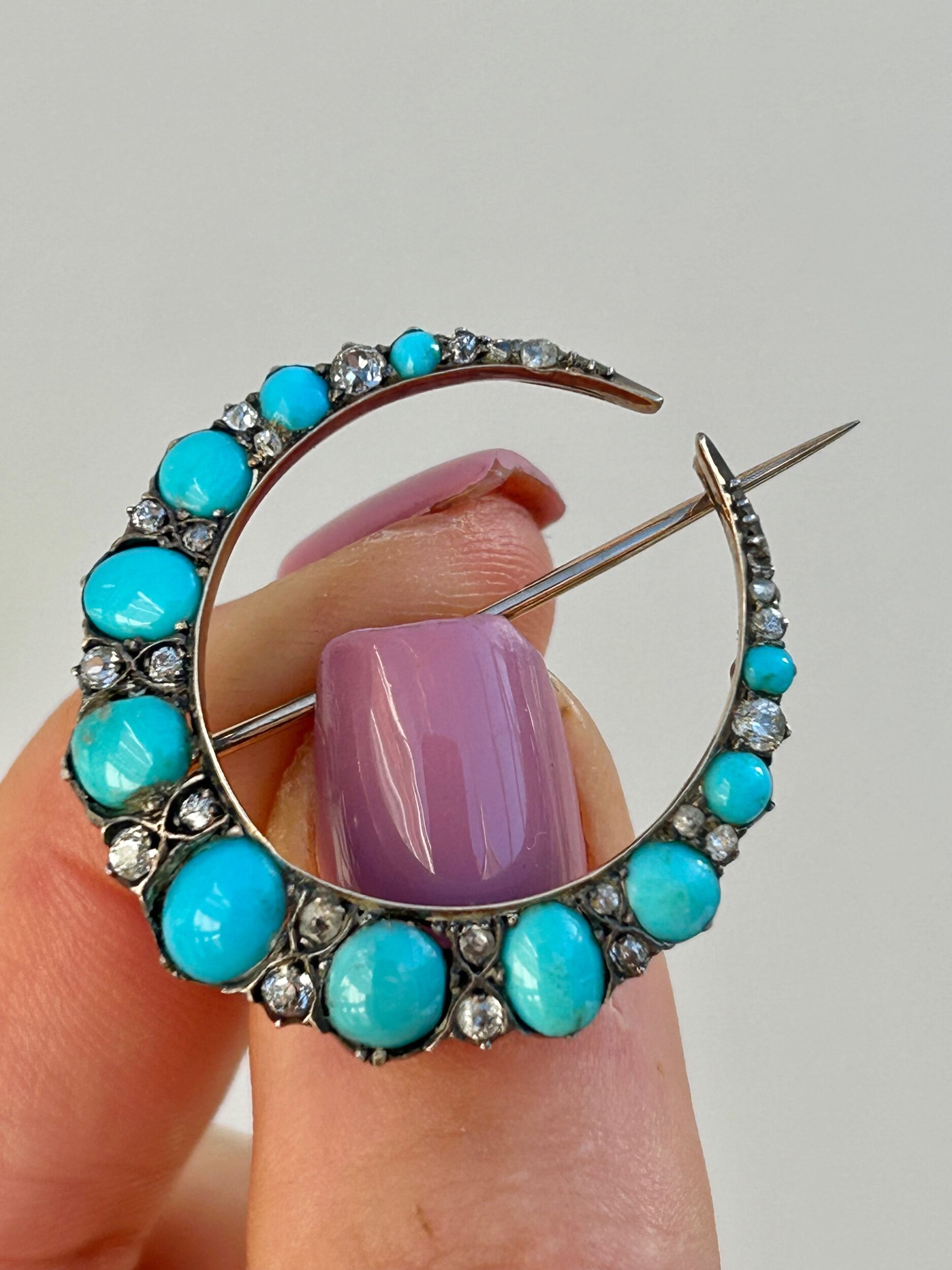 6F28E82A-3023-4B50-8405-69BC17E5D2B9