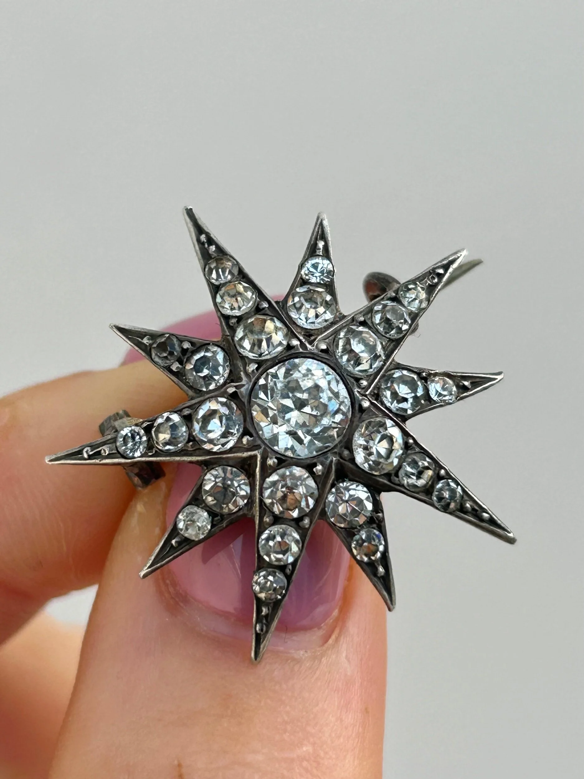 E4582DD6-7A41-4BD5-8AB5-0BB7CE4A2E8A