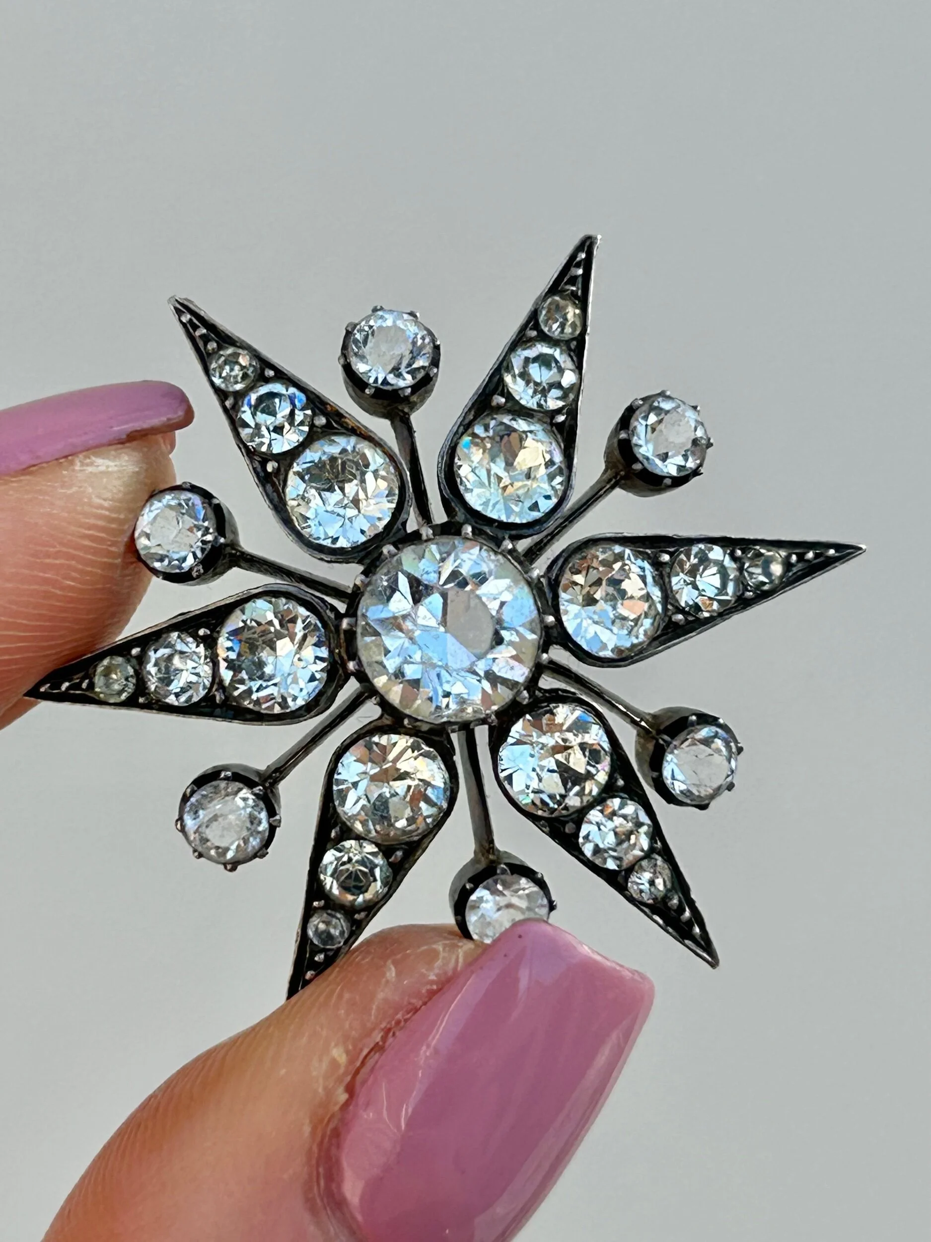 7A769200-E629-4AC9-8C03-767881E06A19