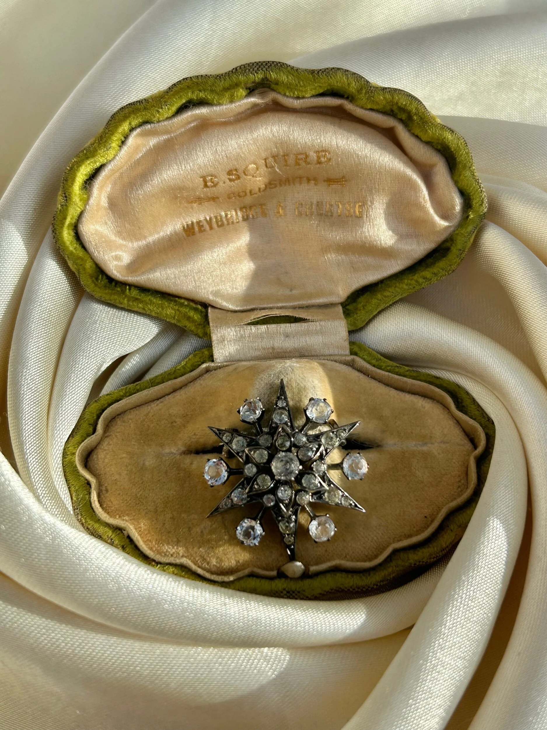 3664D2AC-EB6E-492E-BD23-2E428F507FA1