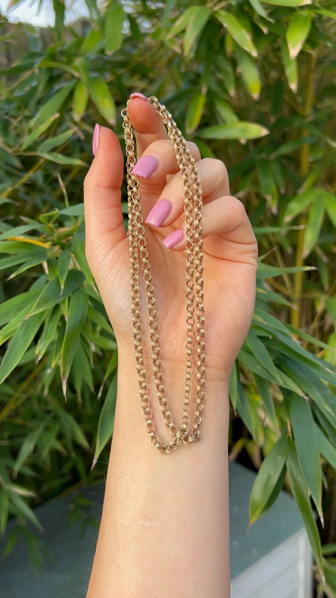 724051A9-B9E7-44C7-B67F-27969D8A1A3E