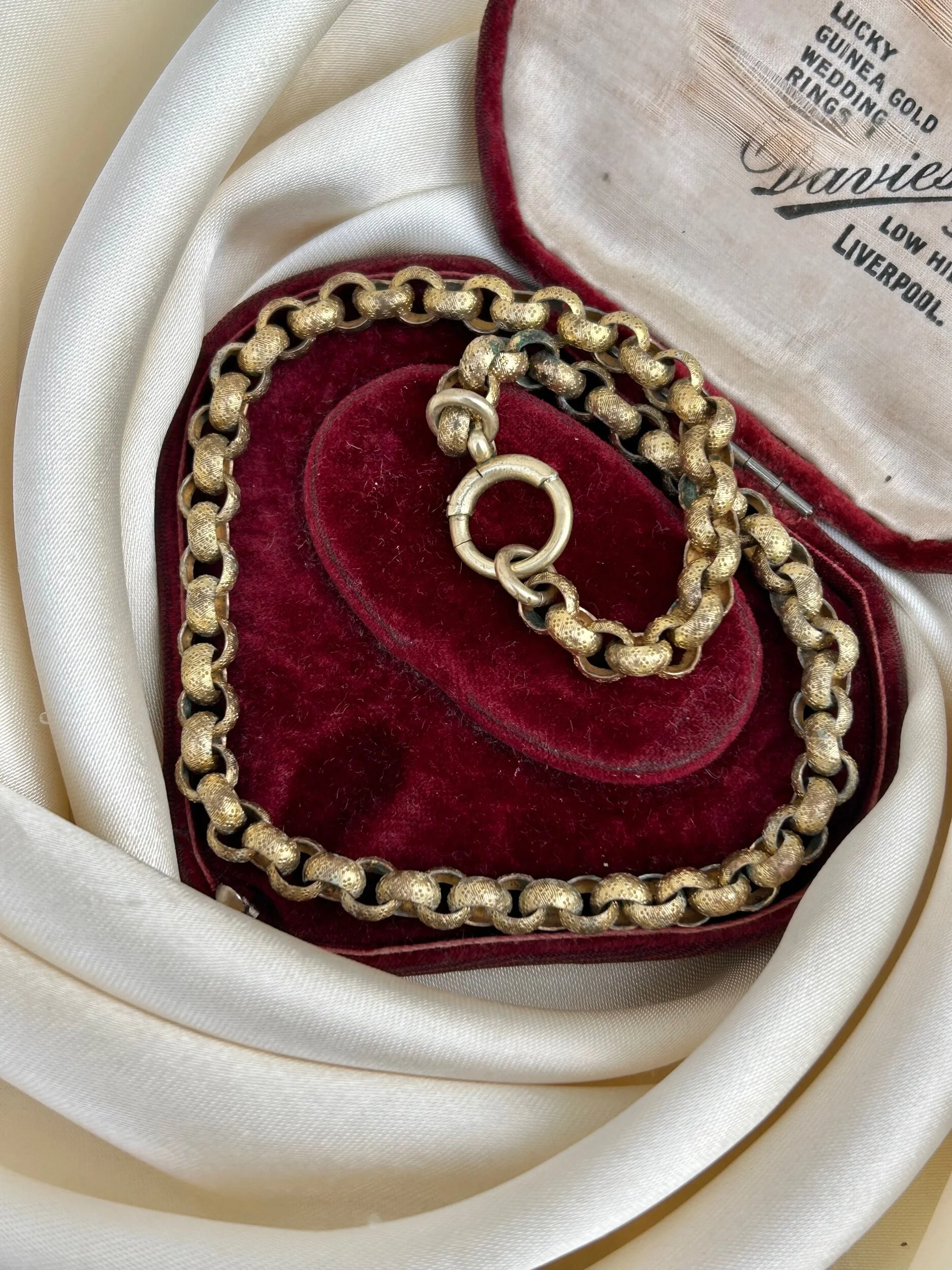 4D1EF7AE-1E60-41CE-89D2-70E64D24AA5B