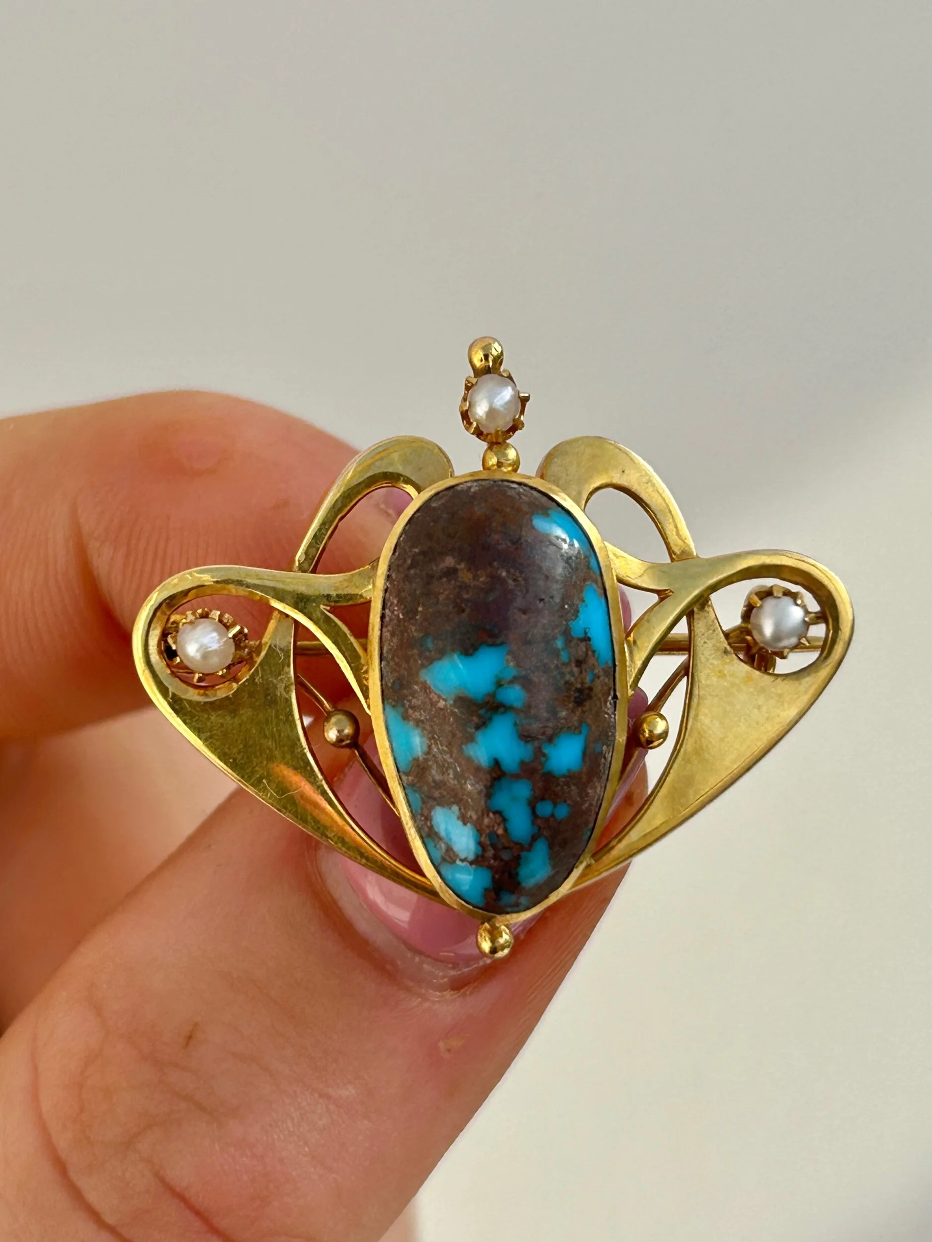 D7509628-DD90-407E-9156-CB7F247917FE