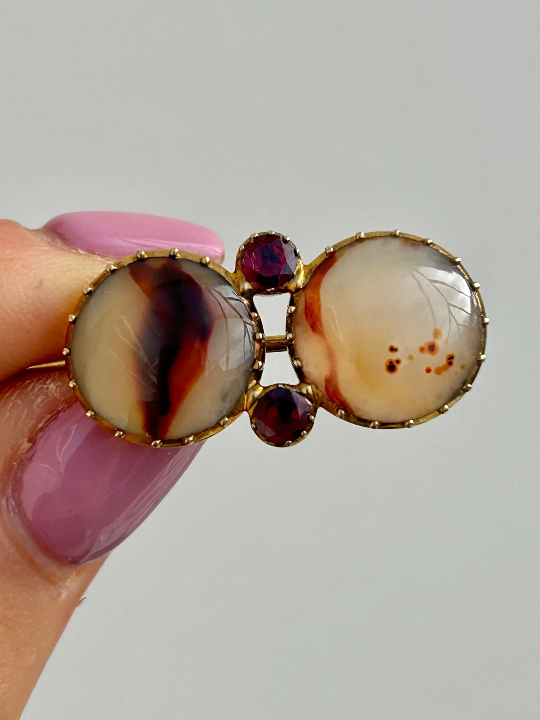 9127AE3F-6B20-4D7F-9C34-C0D1FE485DCA