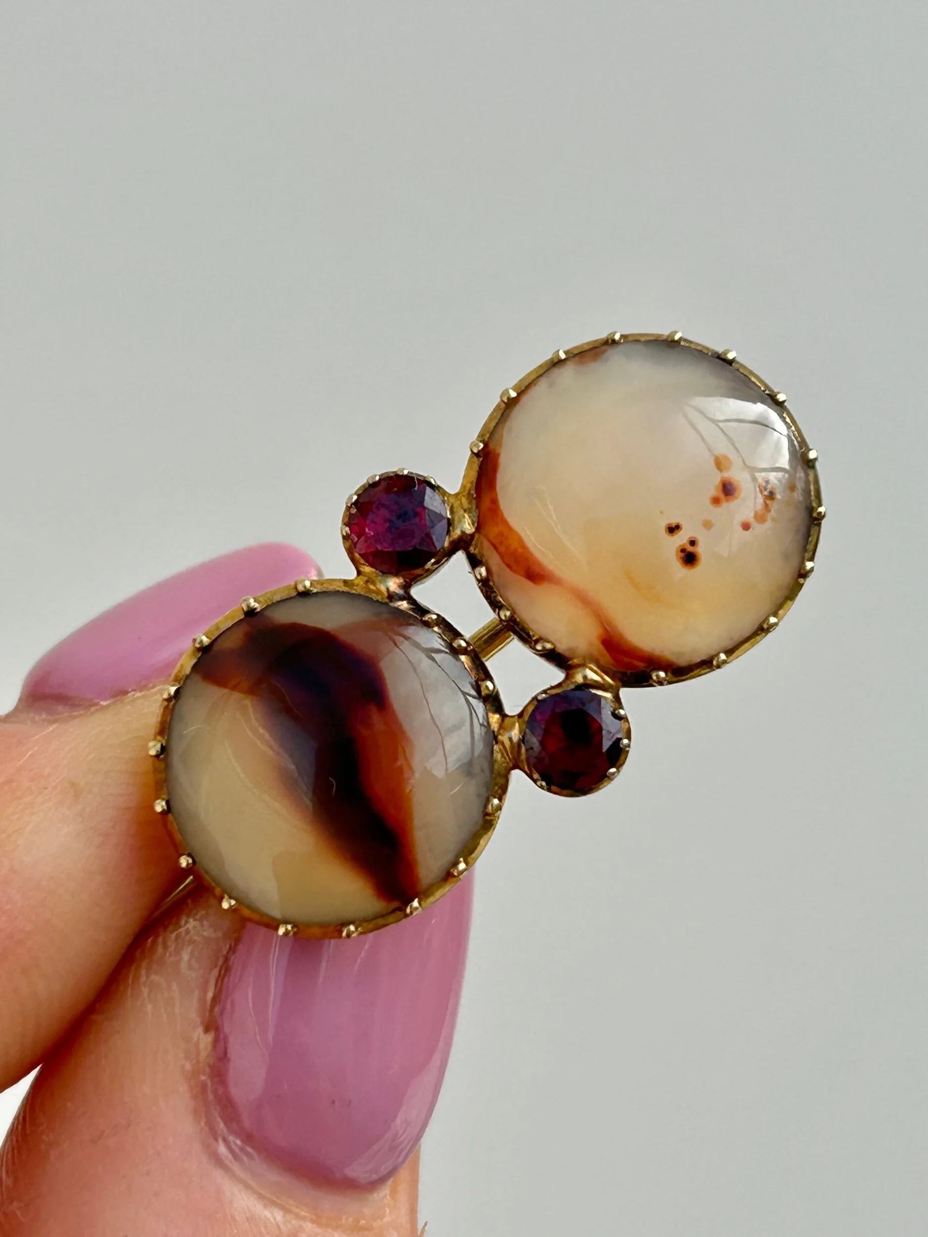 13972E55-7C70-47AB-8D2C-1313E068F815