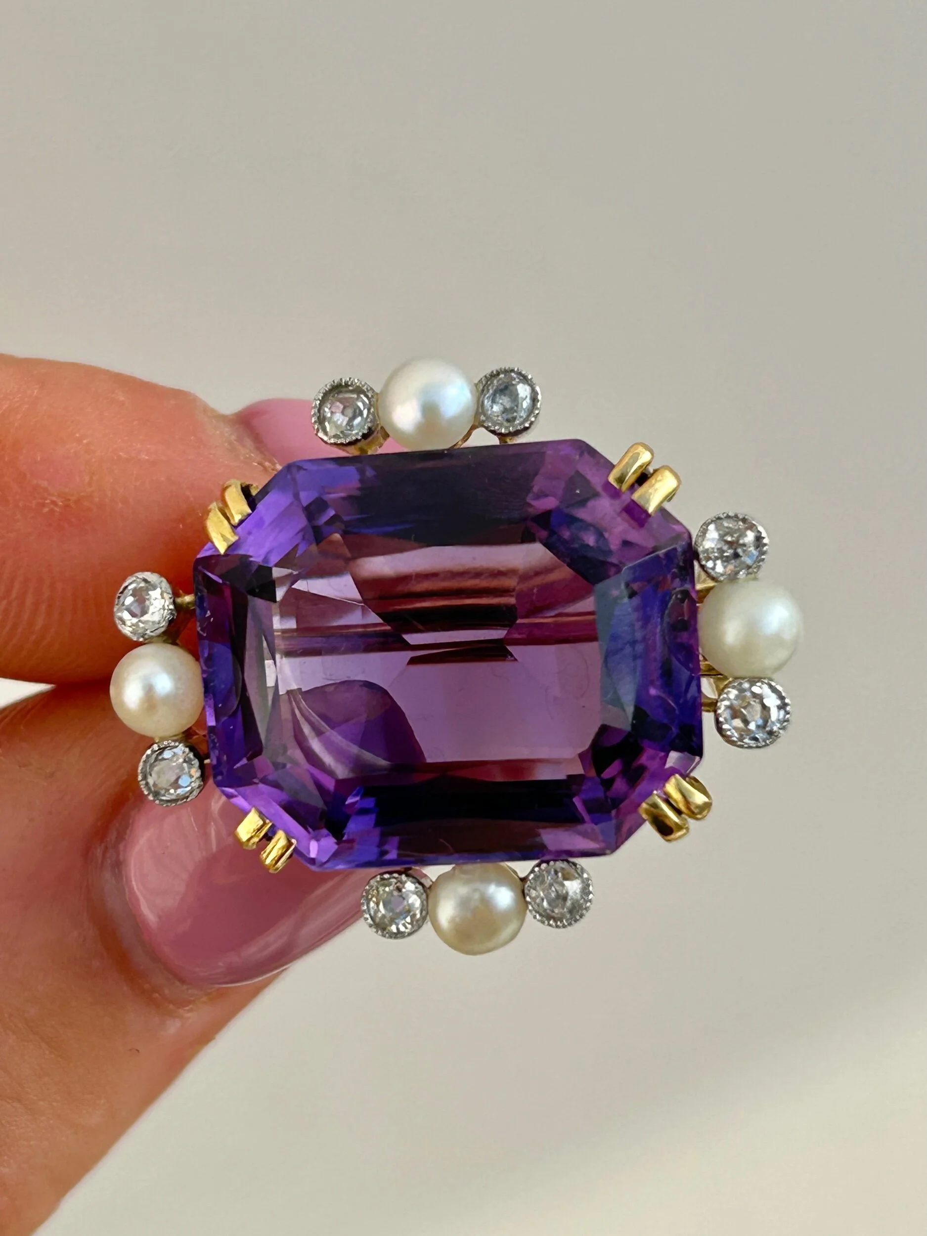 36BF6D0F-BA51-4A6A-B7A9-82EC3835B96B