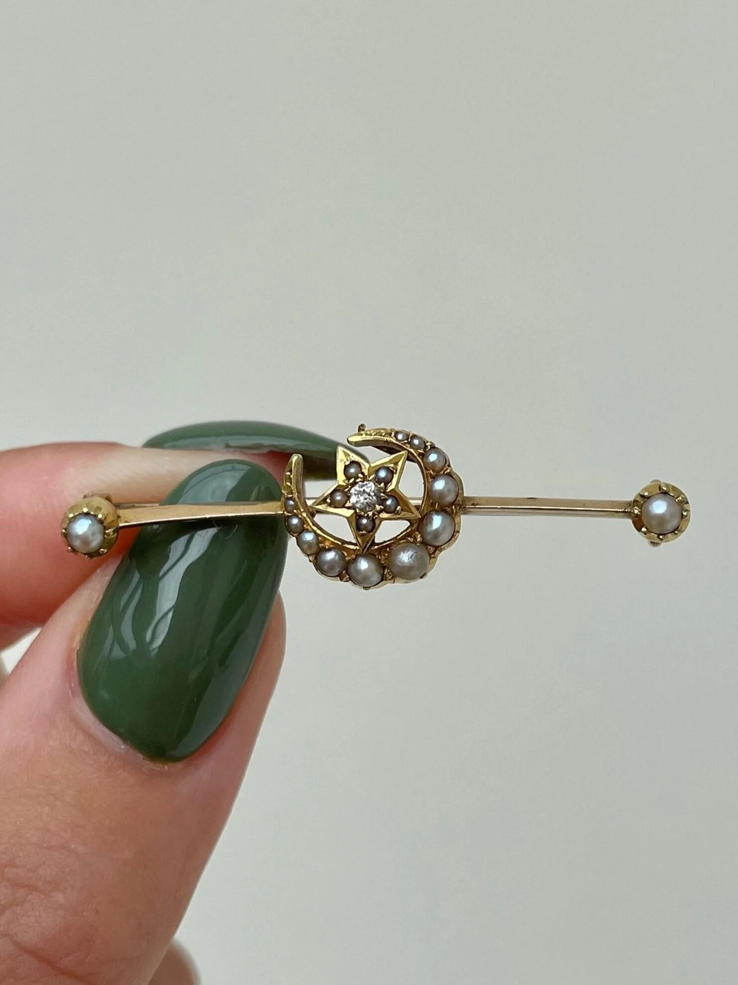 7579E563-0D00-40F0-B27F-CB2128163D59