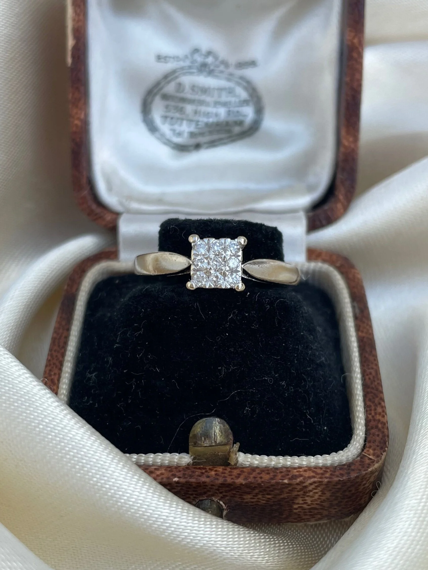 A41AFD3D-85A7-4CE1-AB49-6A9DC82A9433