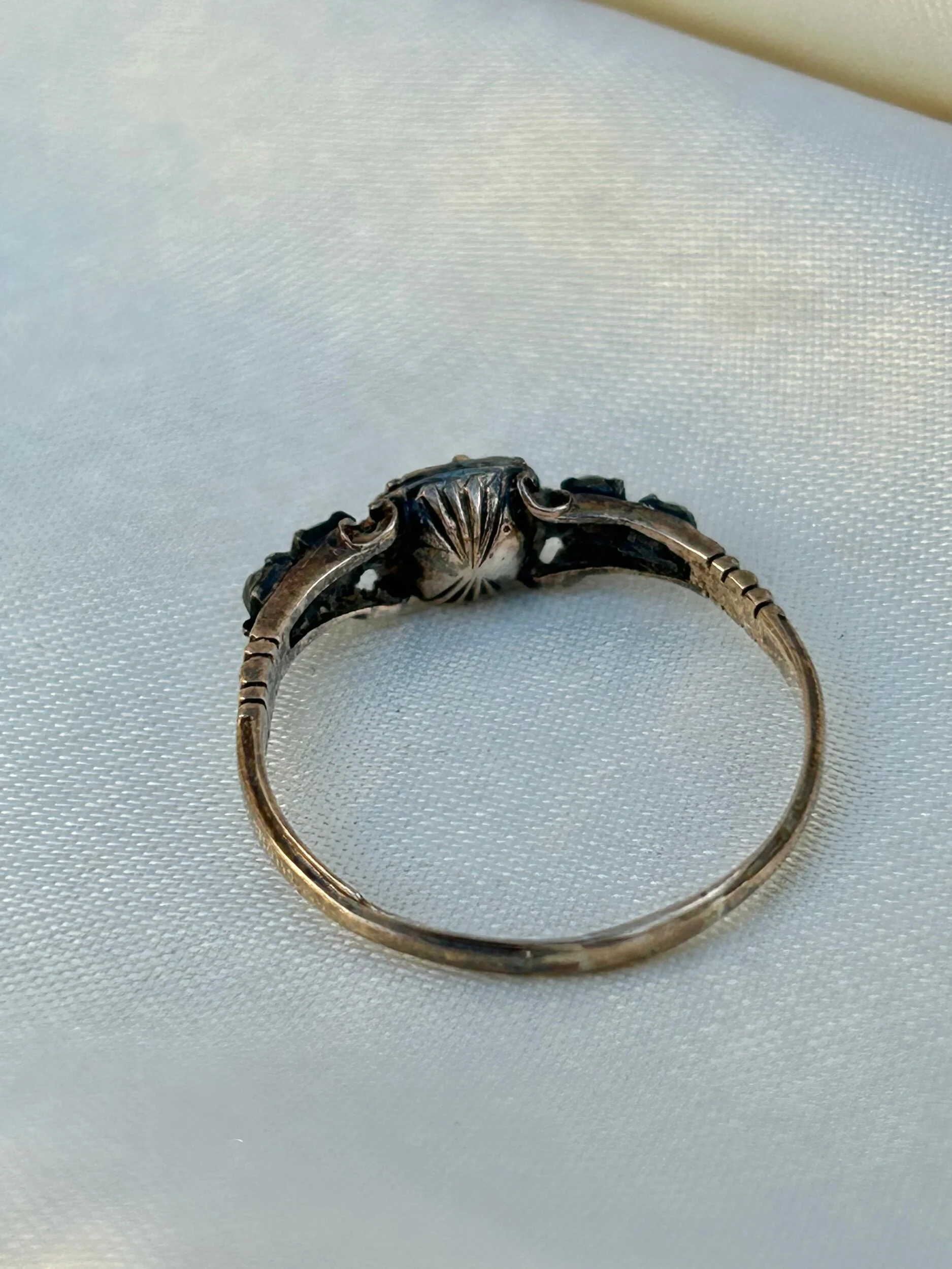 204C58B6-A1EC-4374-9267-669CAE87C968