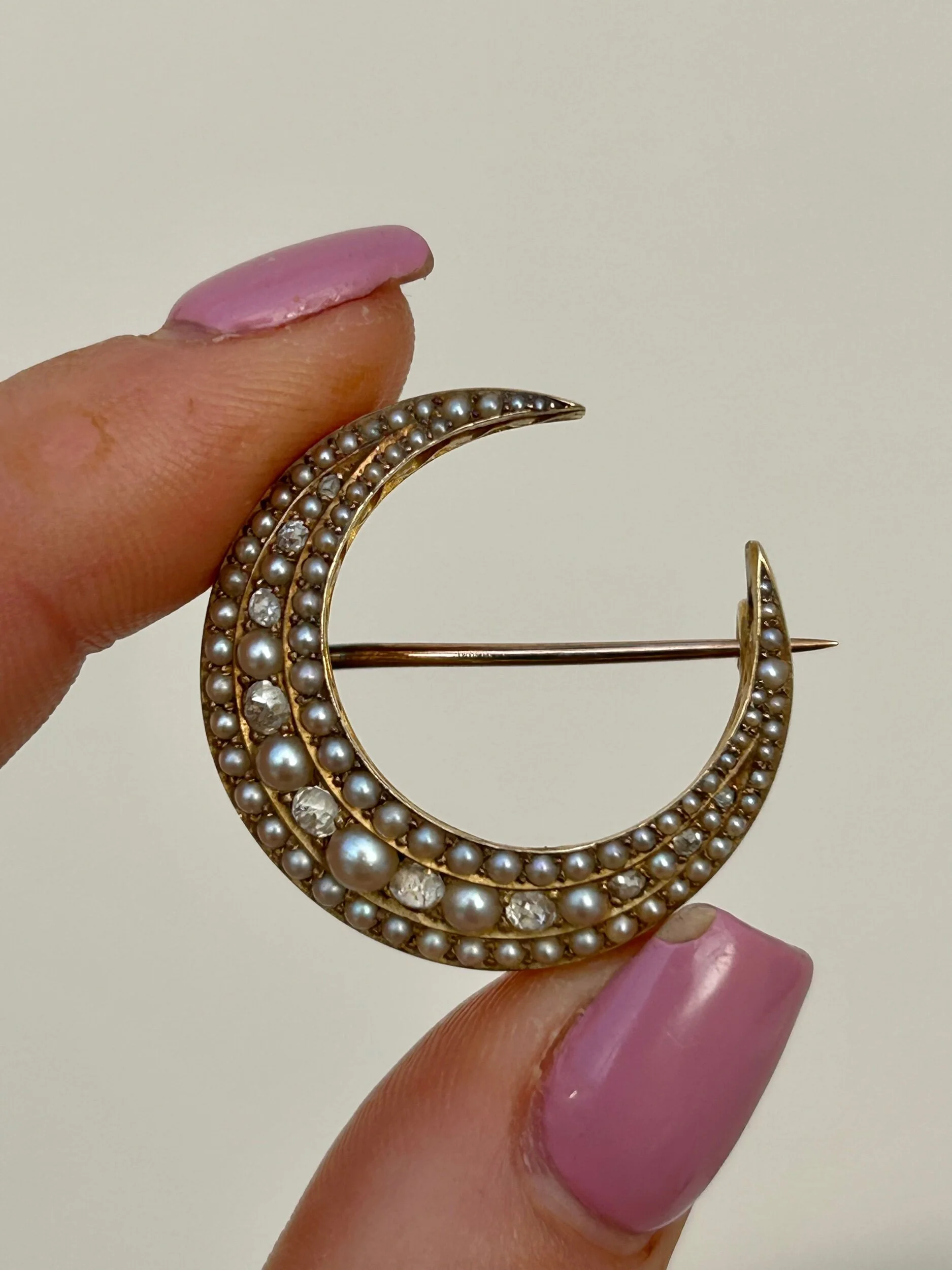 E65CC82F-53D7-4BB5-A28E-84C0636CE7B3