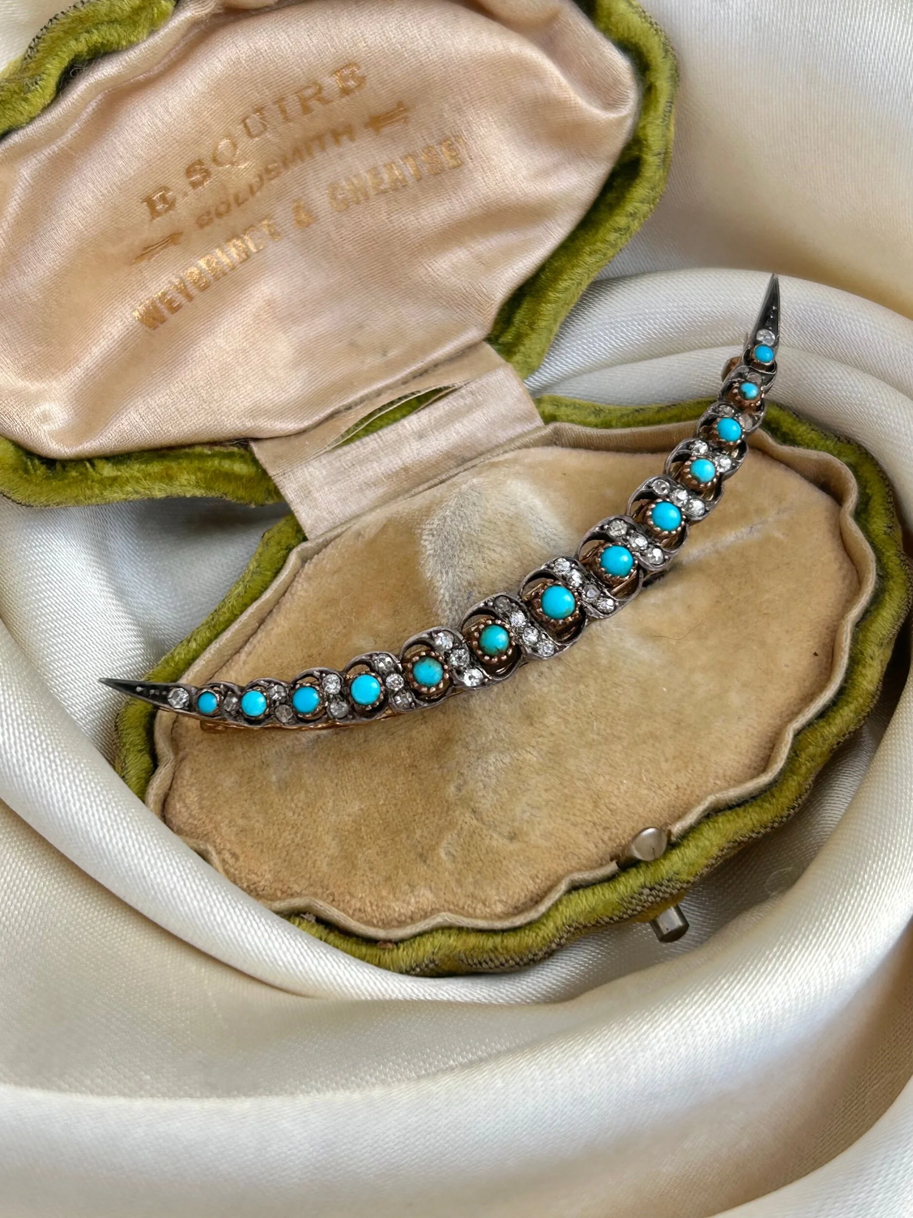 ACB0084C-B6C7-446E-9160-101C26EEF741