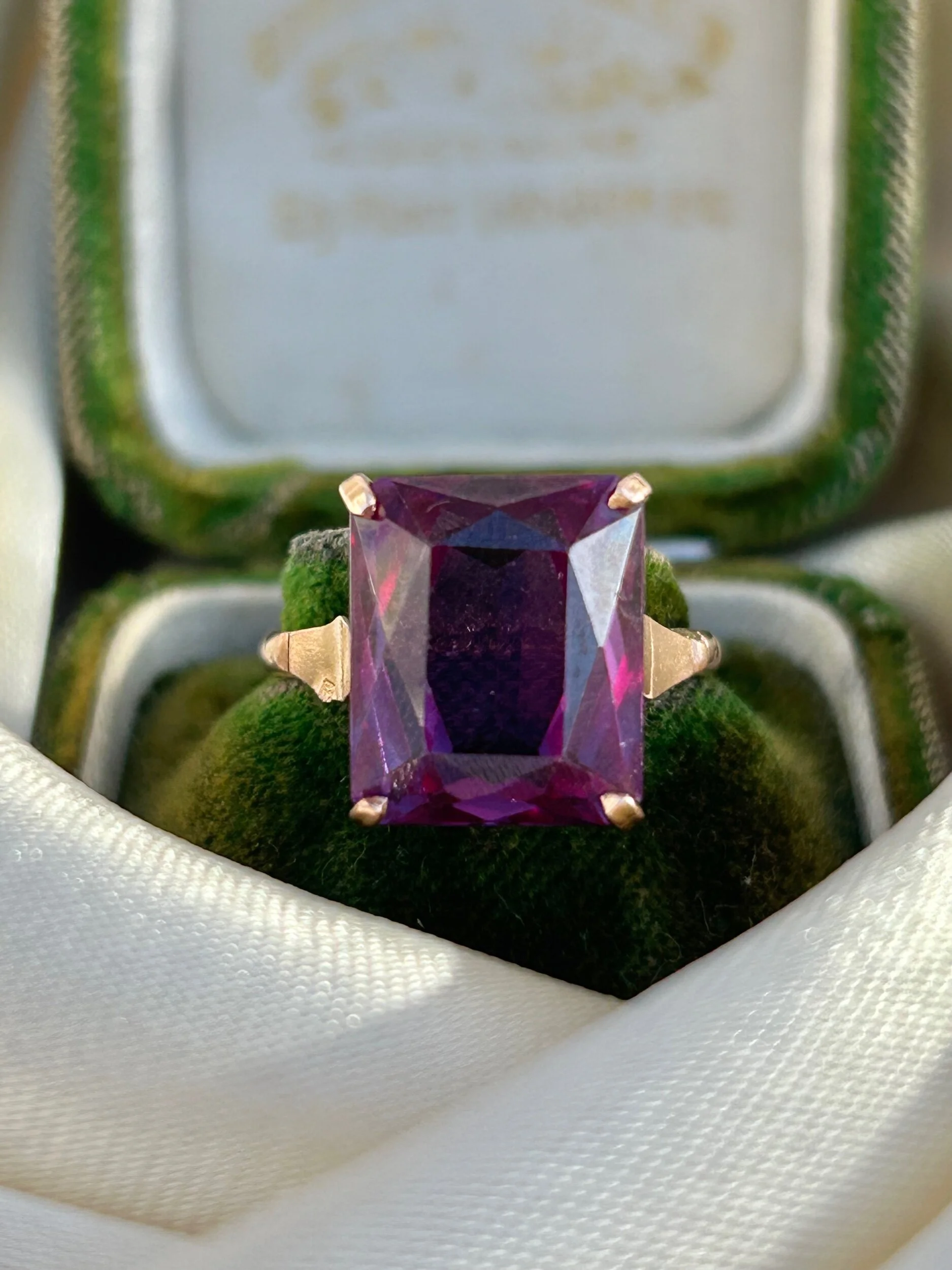 C663D07D-A27D-4D1F-9035-171A0B541522