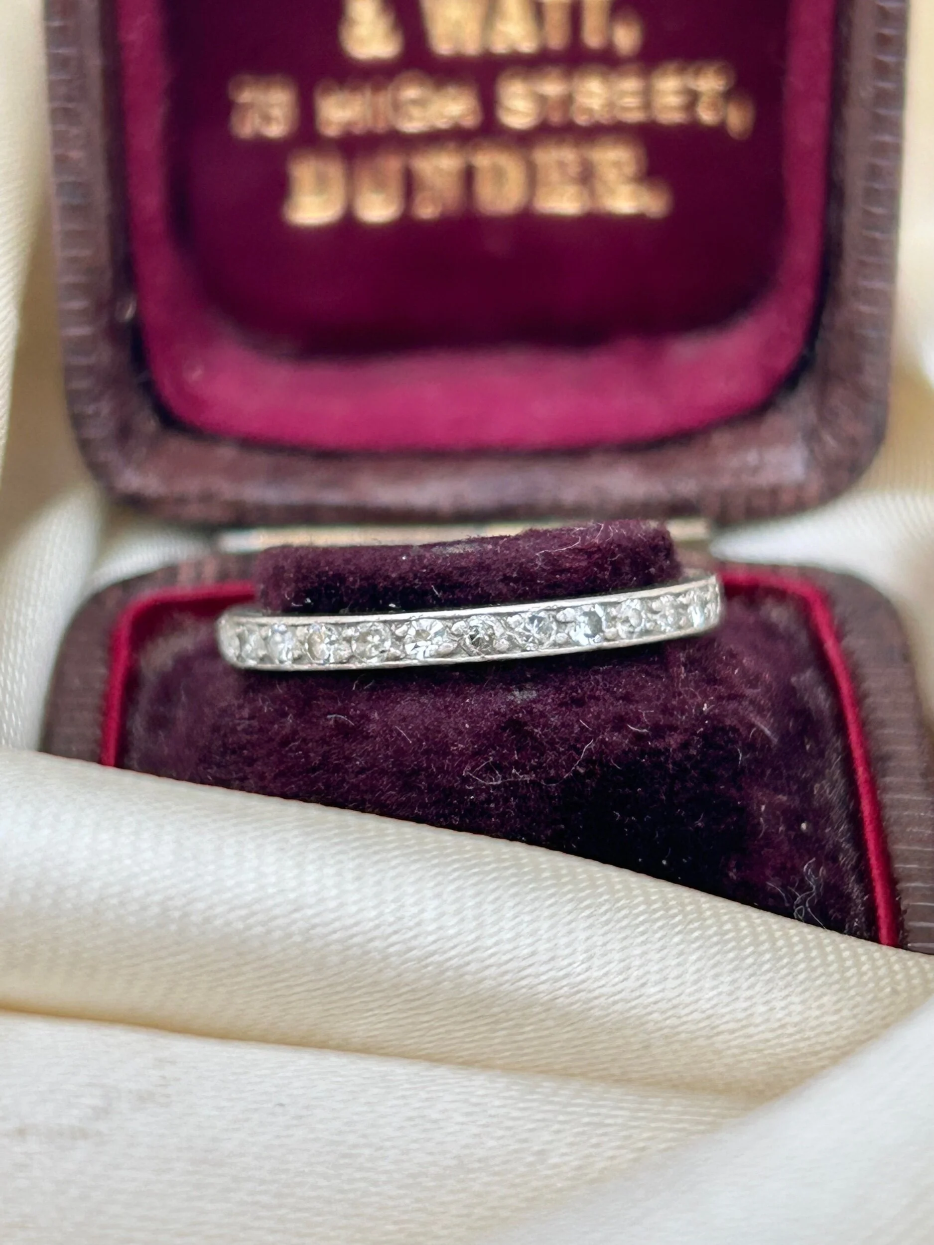 E99E2518-493A-4CCE-918A-352E7D1ADE04