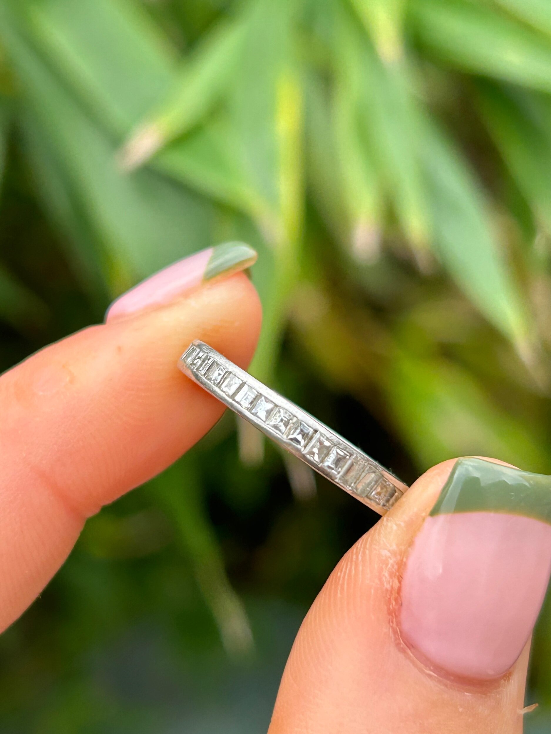 B33076AD-9833-47AB-92AE-DD60A101CED5