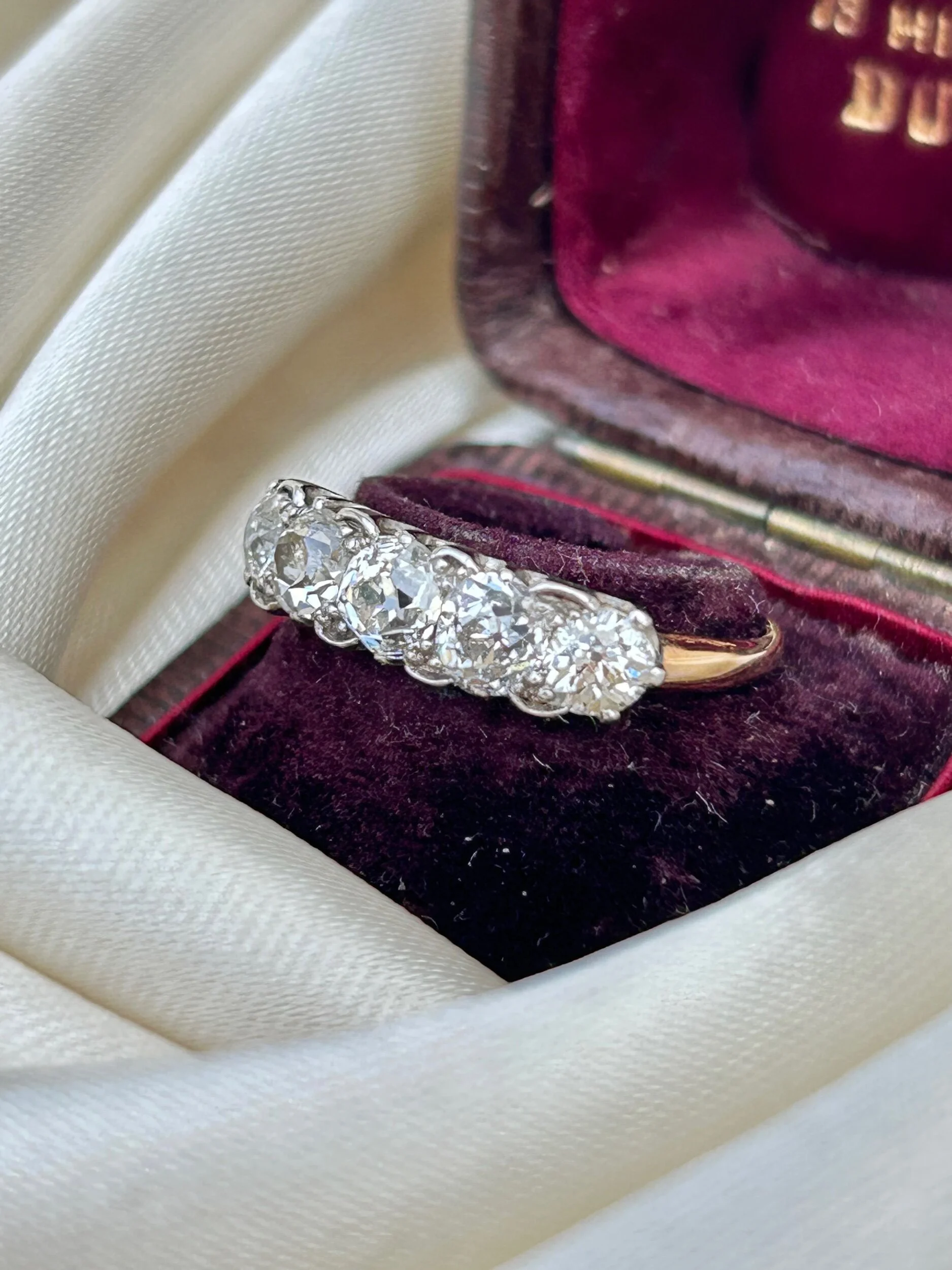 070D6FC7-0FDF-4880-9B3D-6AFB96160E6D