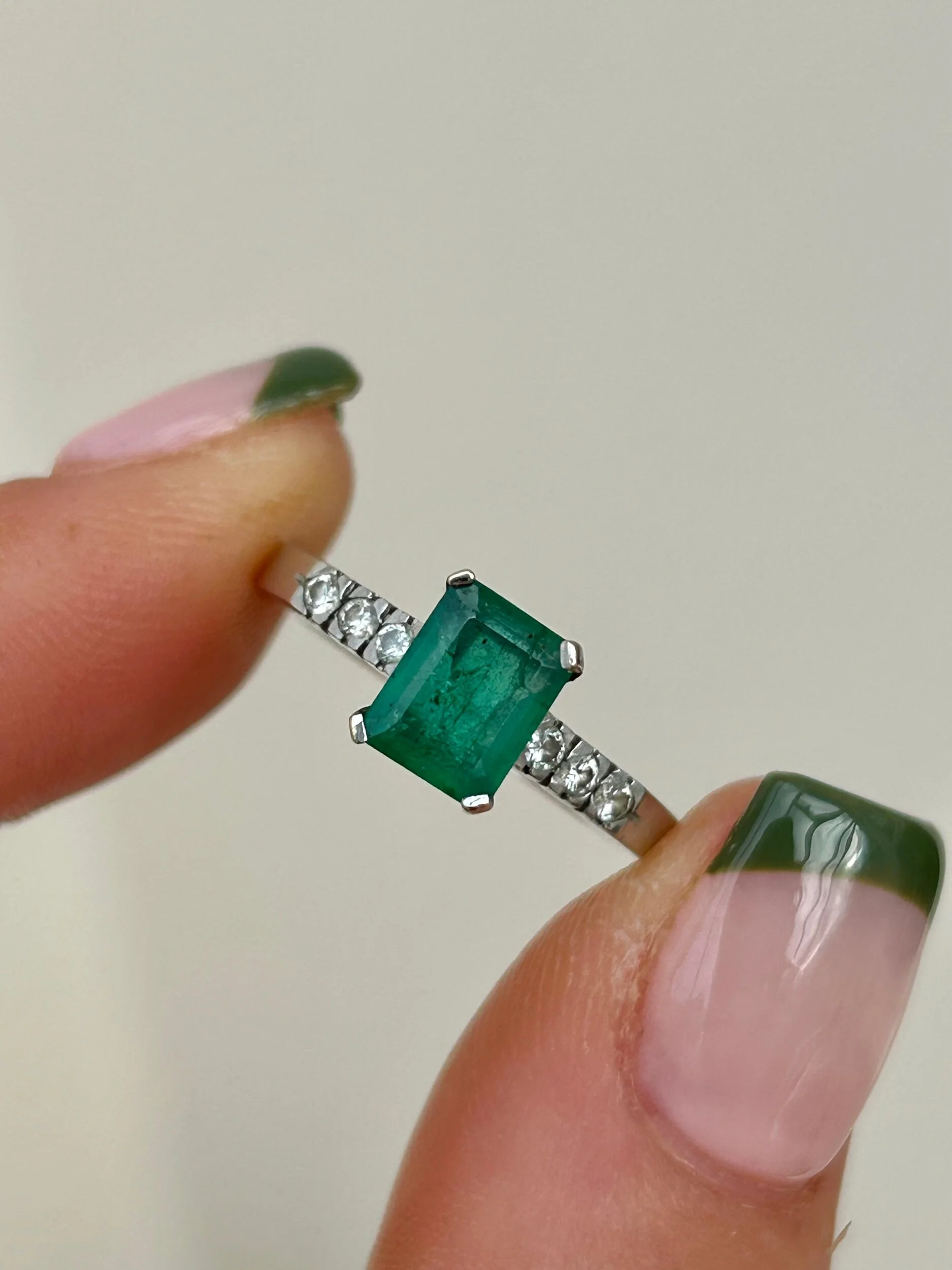 60129A9F-1D41-46C1-861C-D490E225D5E6